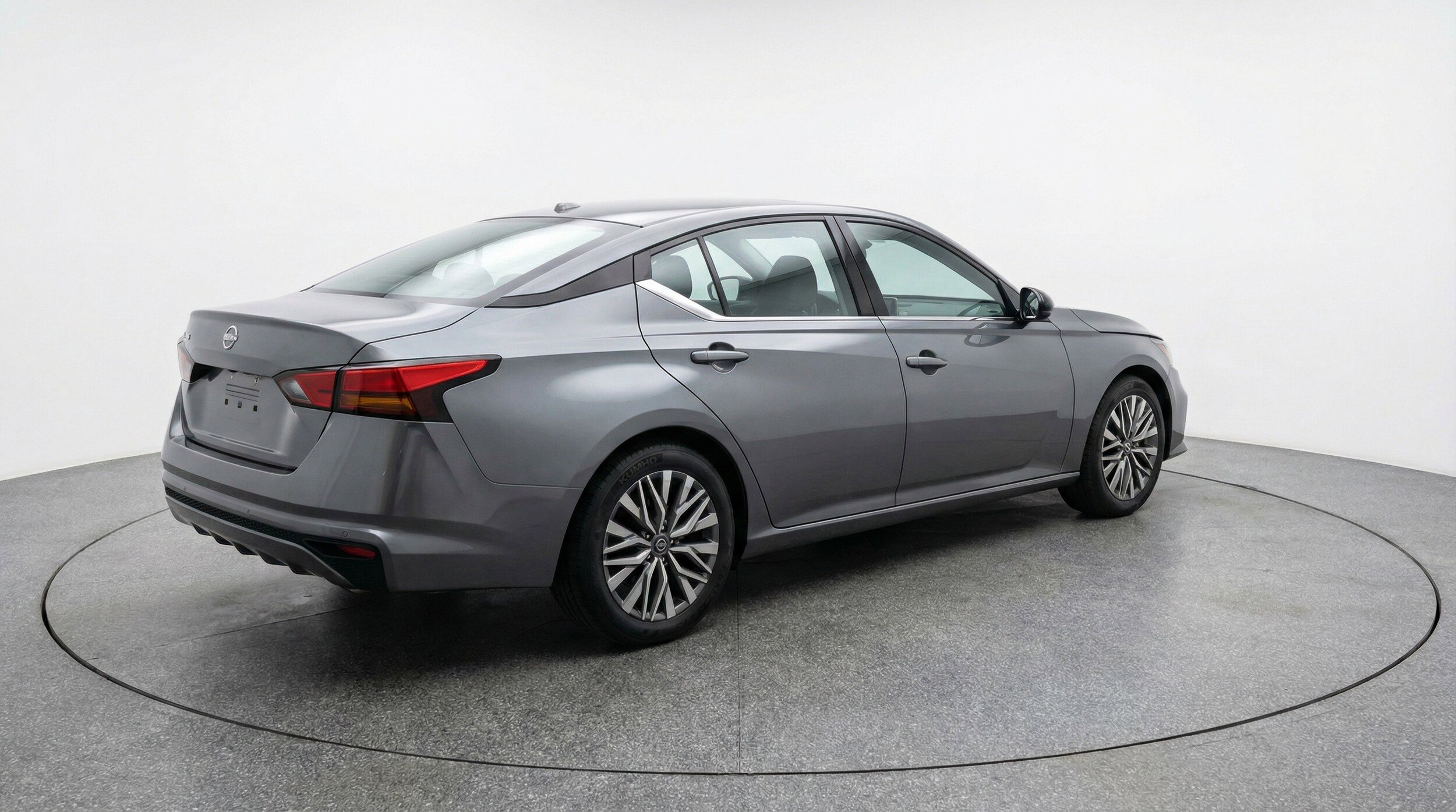 Thumbnail: 2025 Nissan Altima - 9