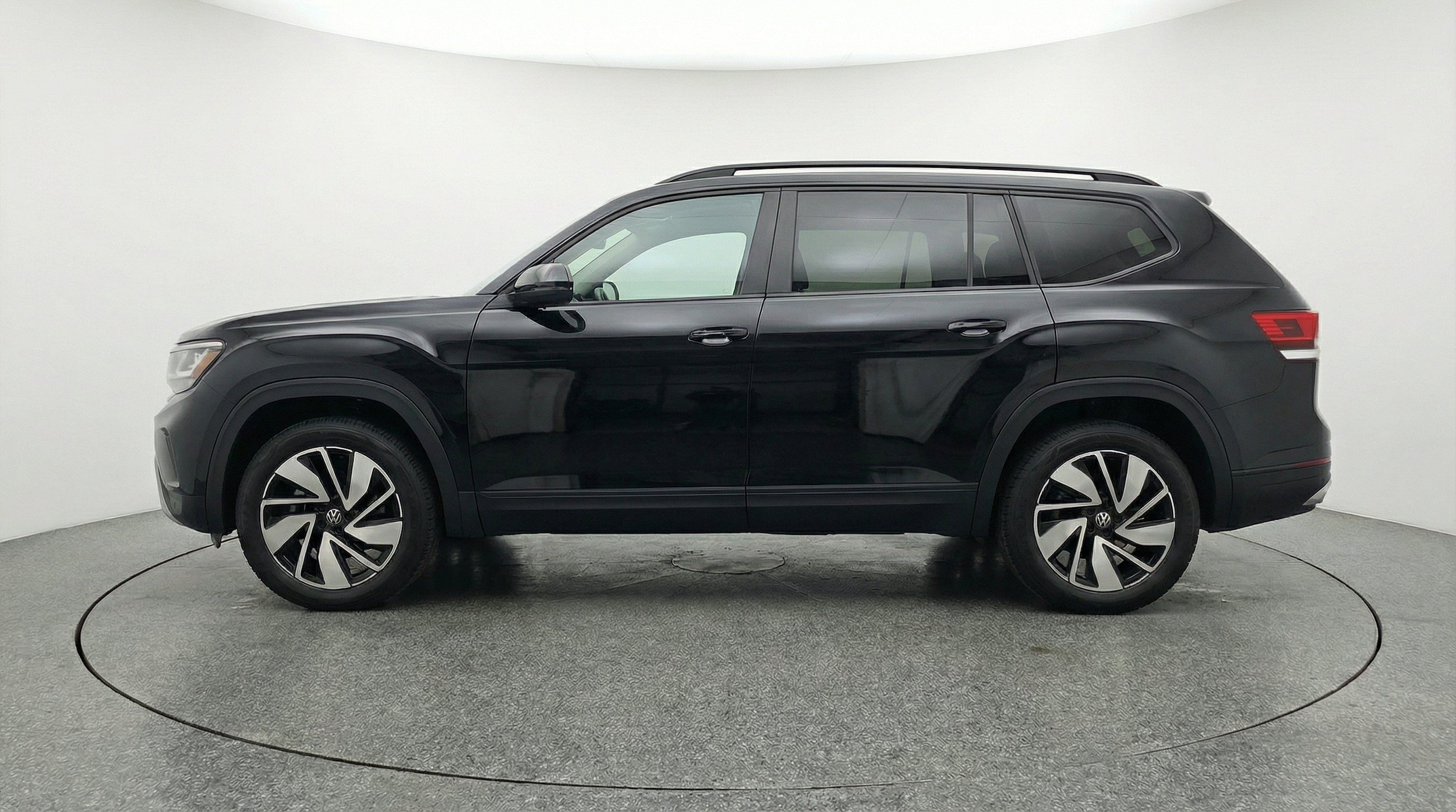 Thumbnail: 2026 Volkswagen Atlas - 5