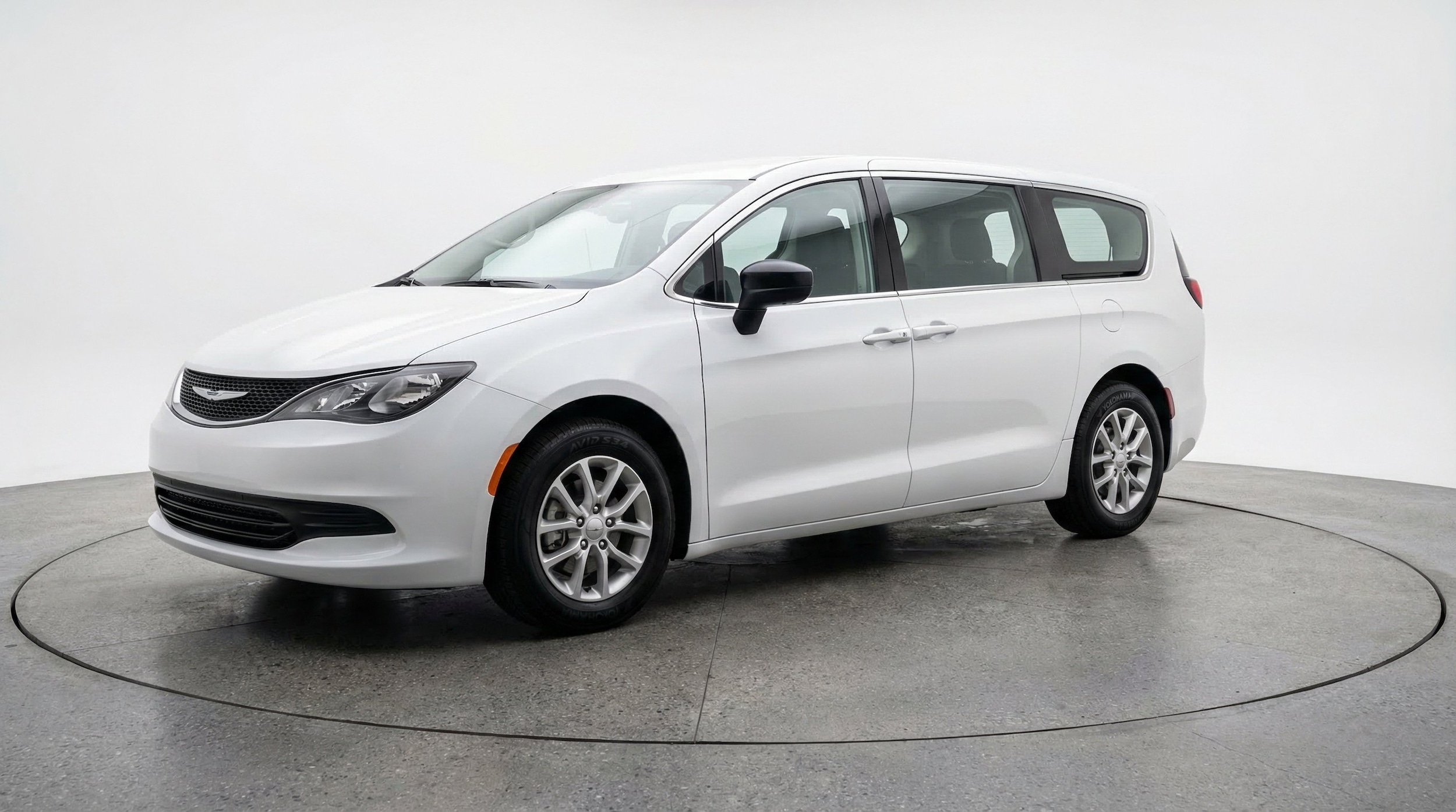 Thumbnail: 2024 Chrysler Voyager - 3