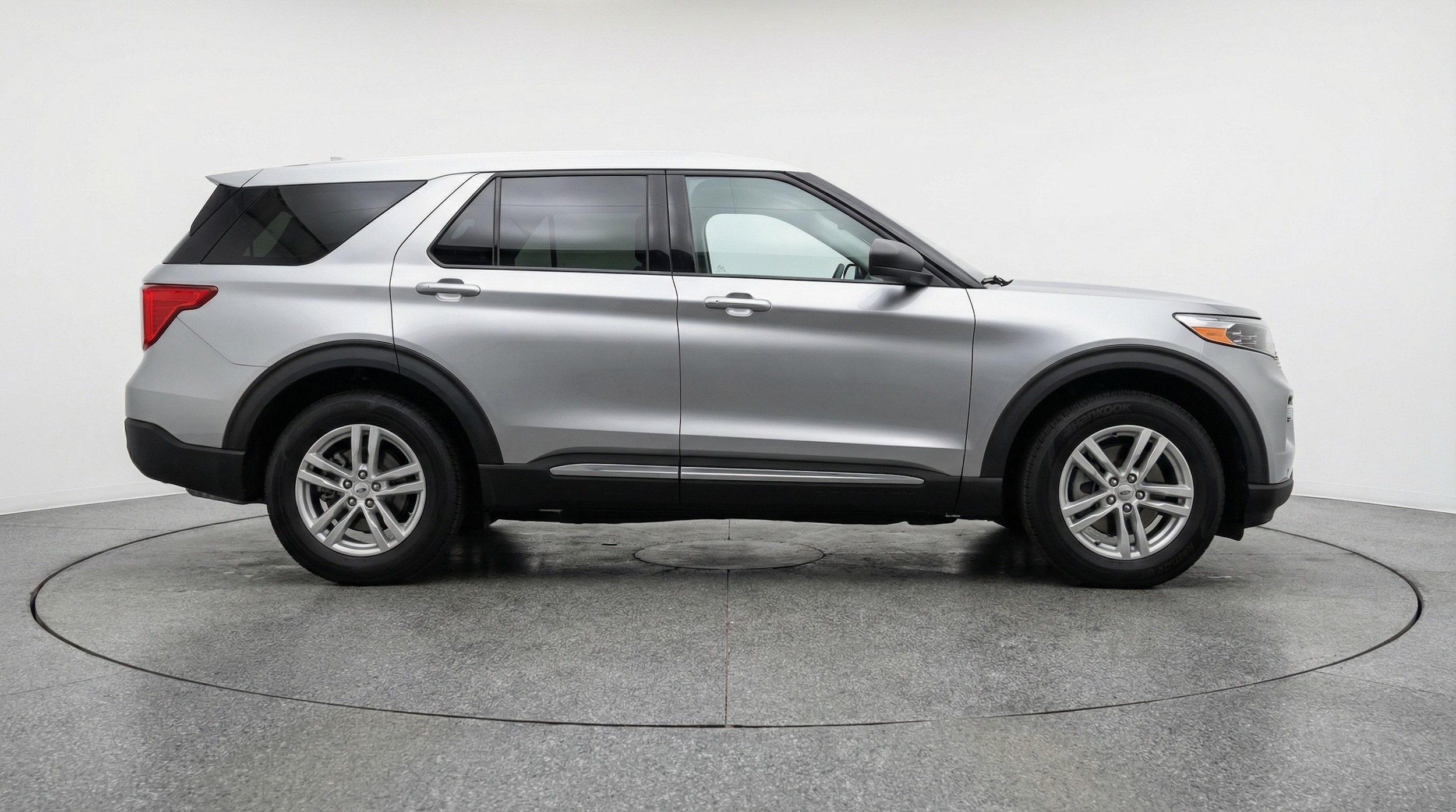 Thumbnail: 2024 Ford Explorer - 8