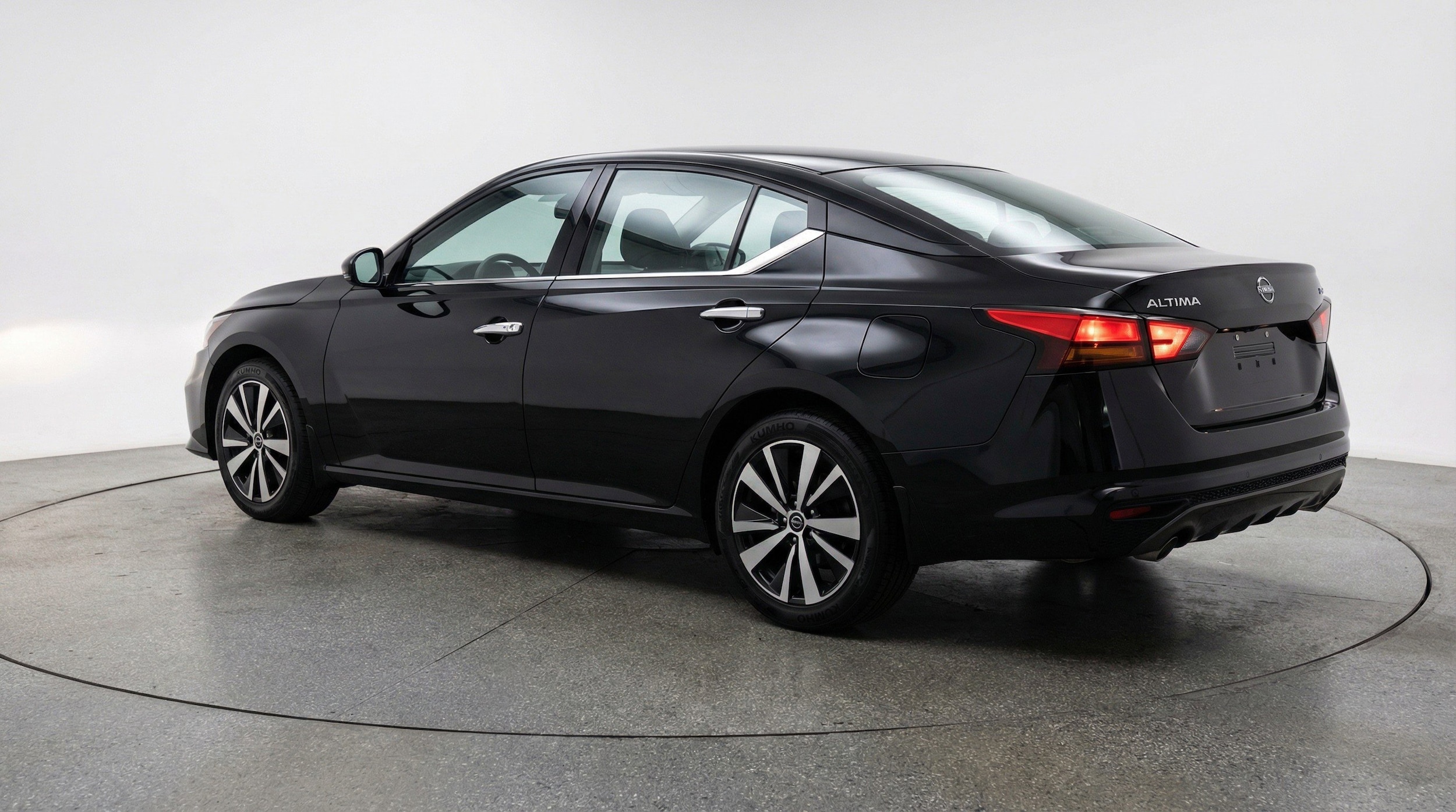 Thumbnail: 2025 Nissan Altima - 6
