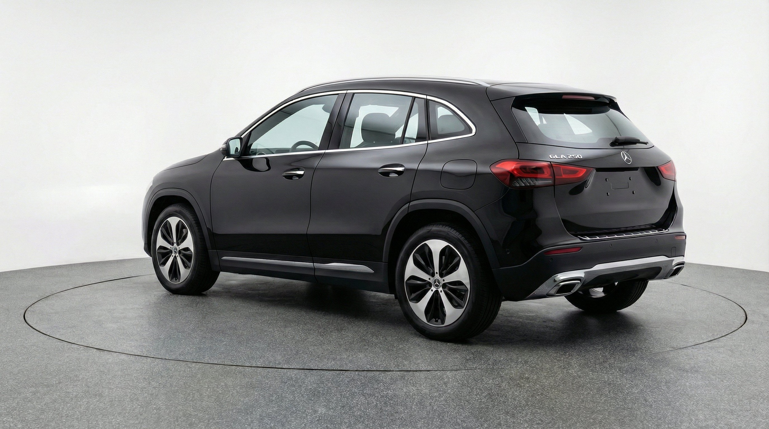 Thumbnail: 2025 Mercedes-Benz GLA - 6