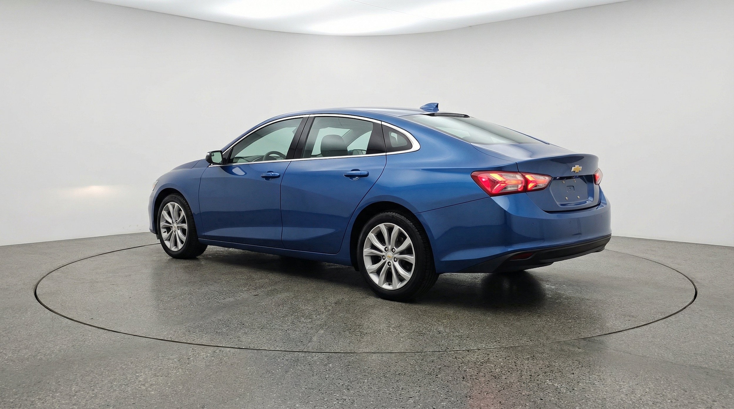 Thumbnail: 2024 Chevrolet Malibu - 6