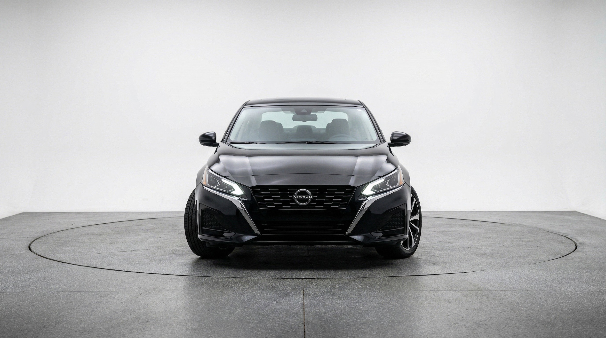 Thumbnail: 2025 Nissan Altima - 2