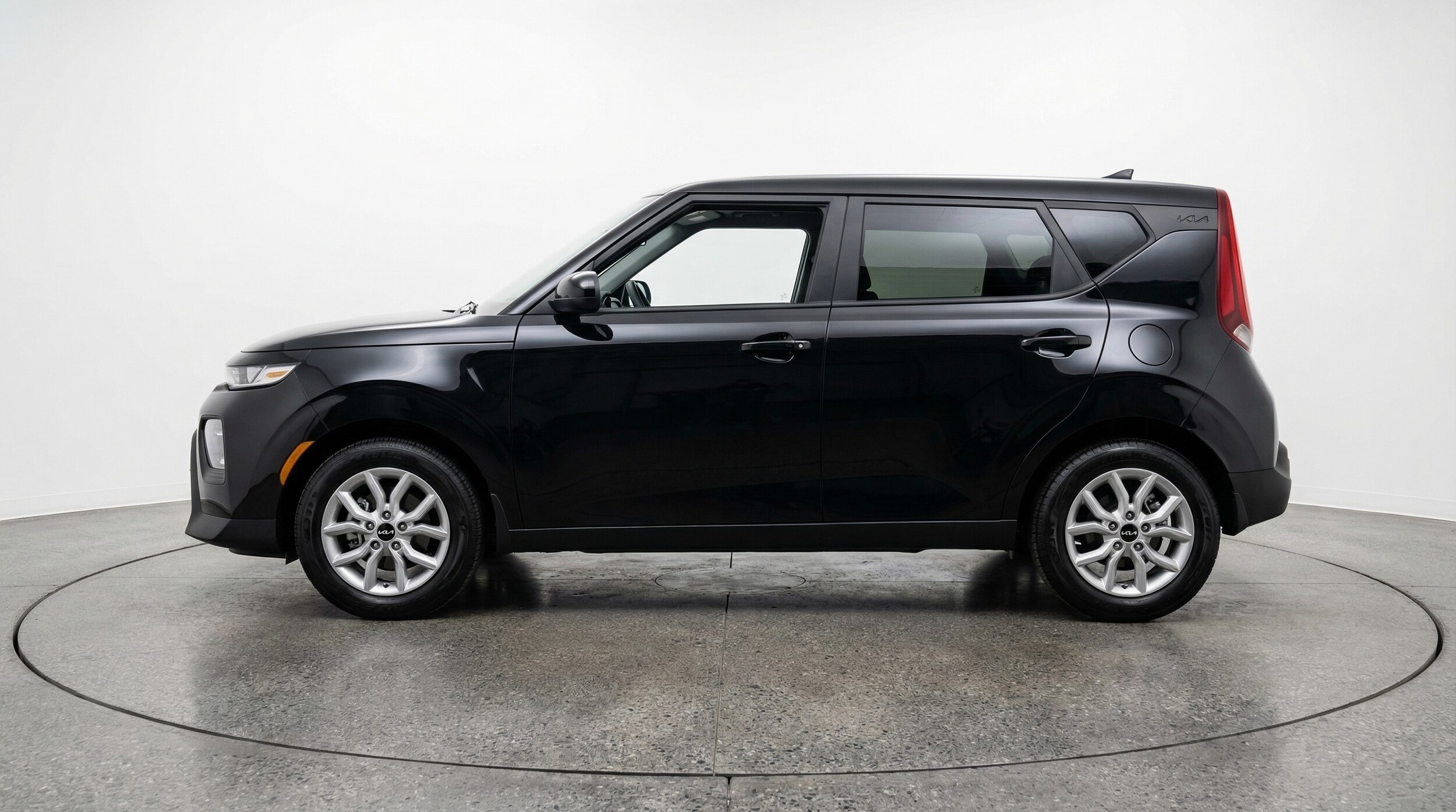 Thumbnail: 2025 Kia Soul - 4