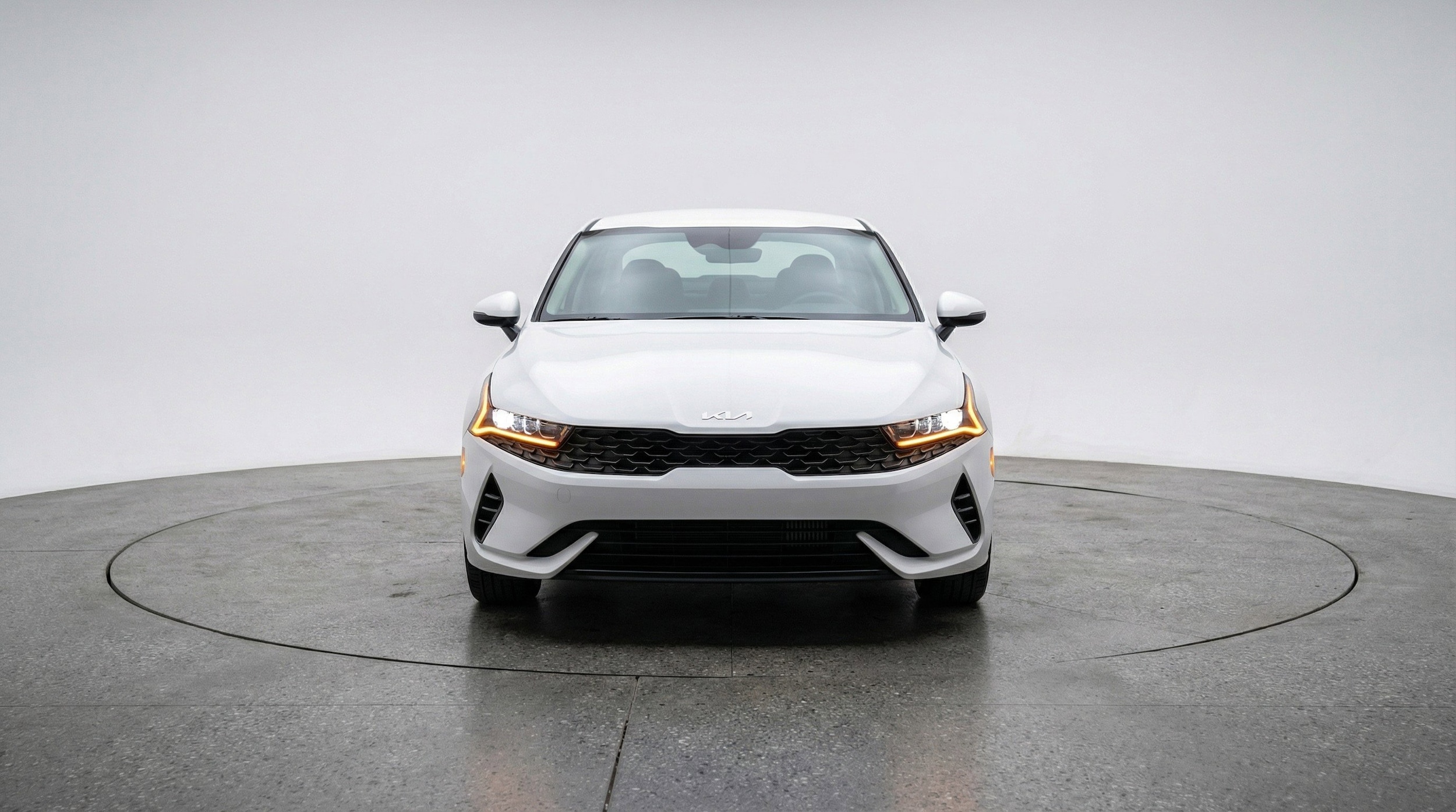 Thumbnail: 2025 Kia K4 - 2