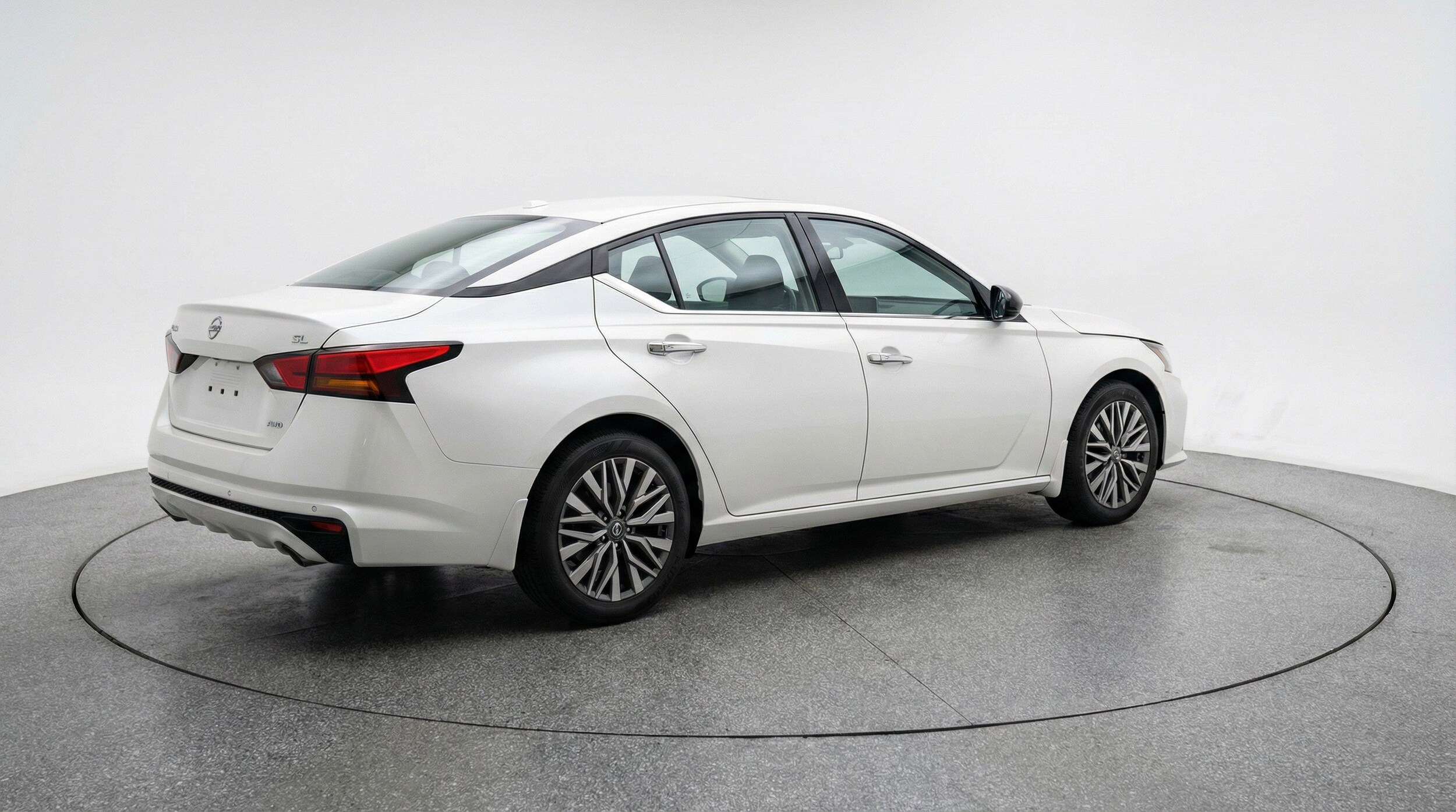 Thumbnail: 2025 Nissan Altima - 9