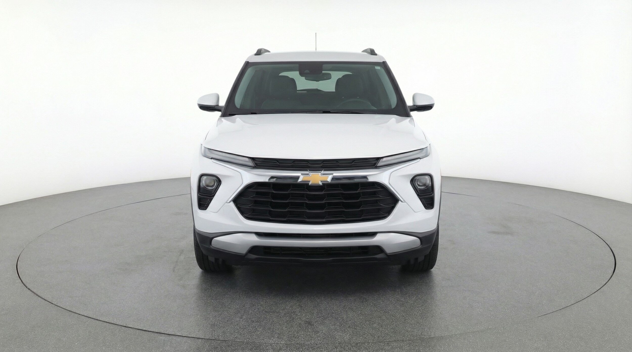 Thumbnail: 2025 Chevrolet TrailBlazer - 2