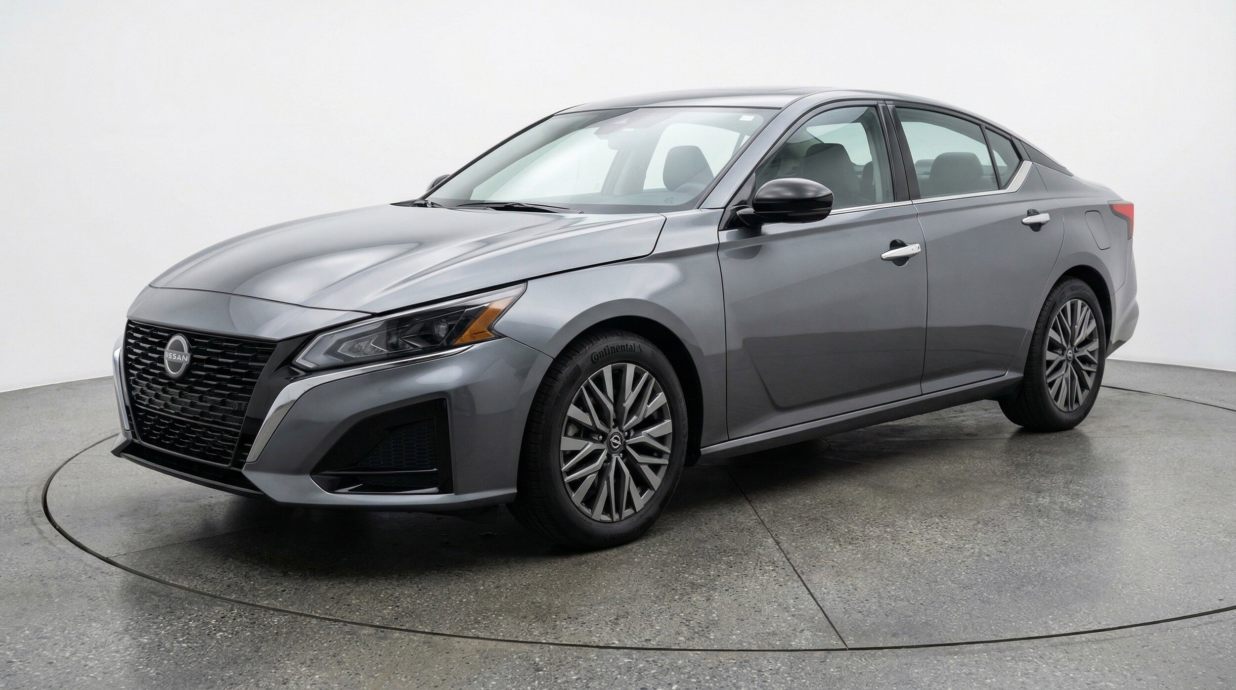 Thumbnail: 2025 Nissan Altima - 3