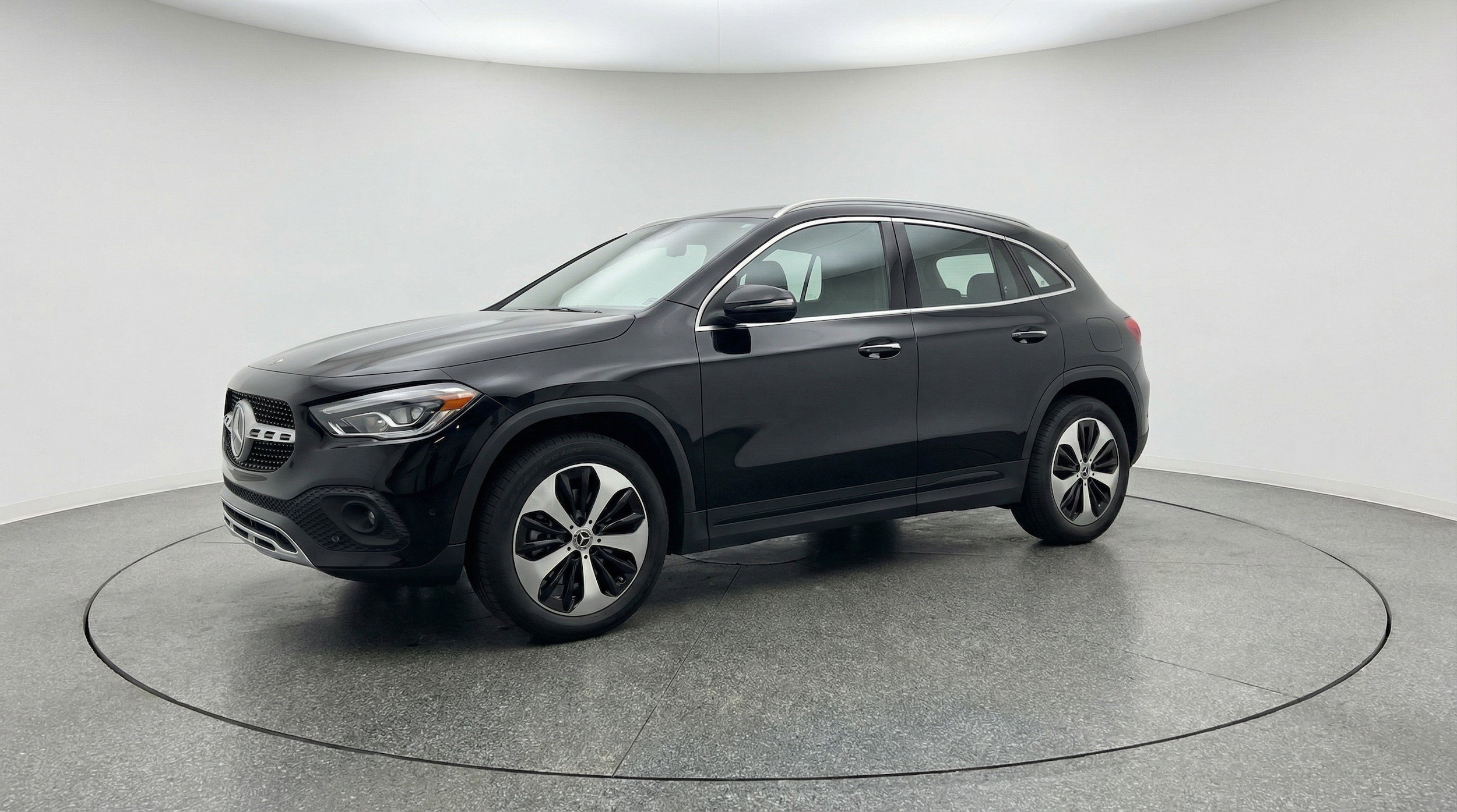 Thumbnail: 2025 Mercedes-Benz GLA - 3