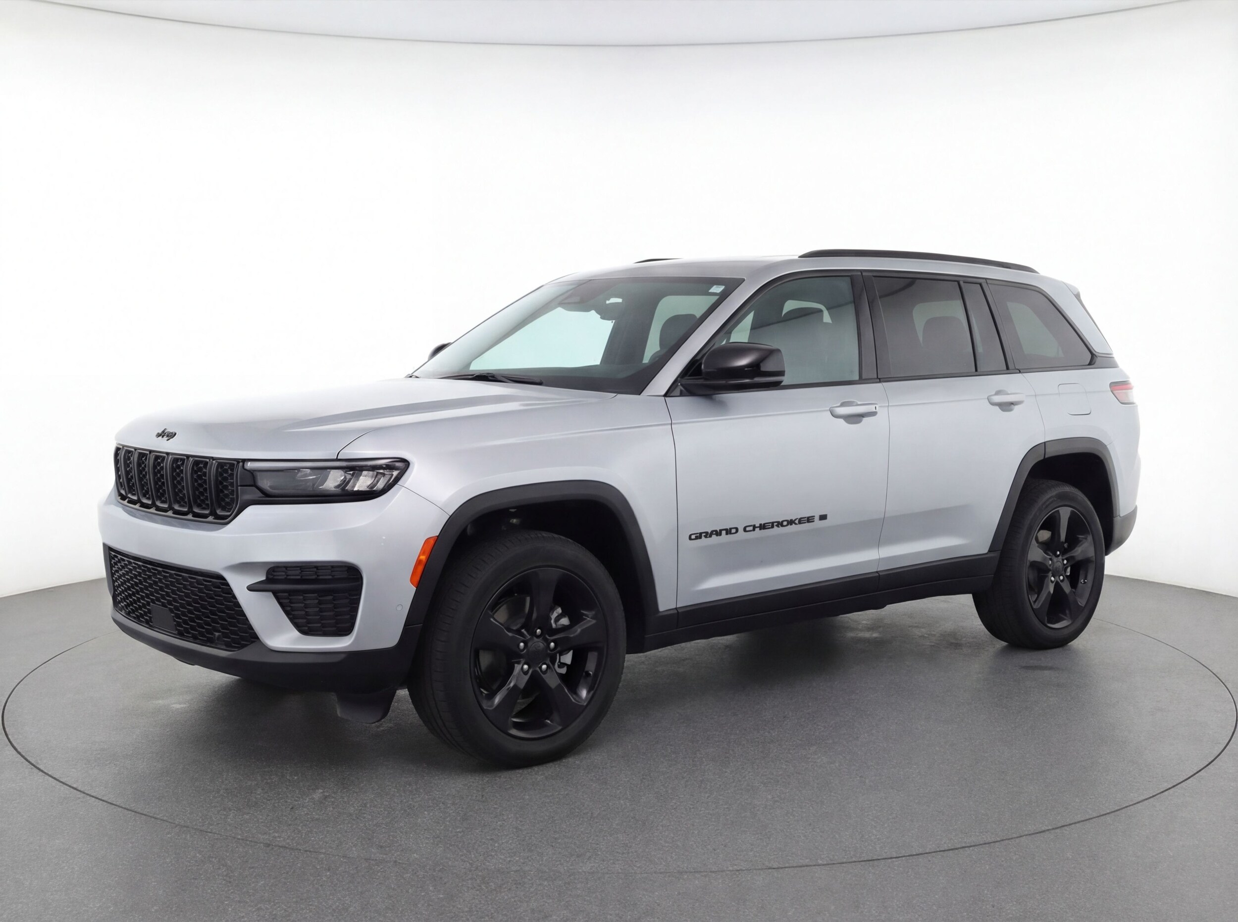 Thumbnail: 2023 Jeep Grand Cherokee - 3