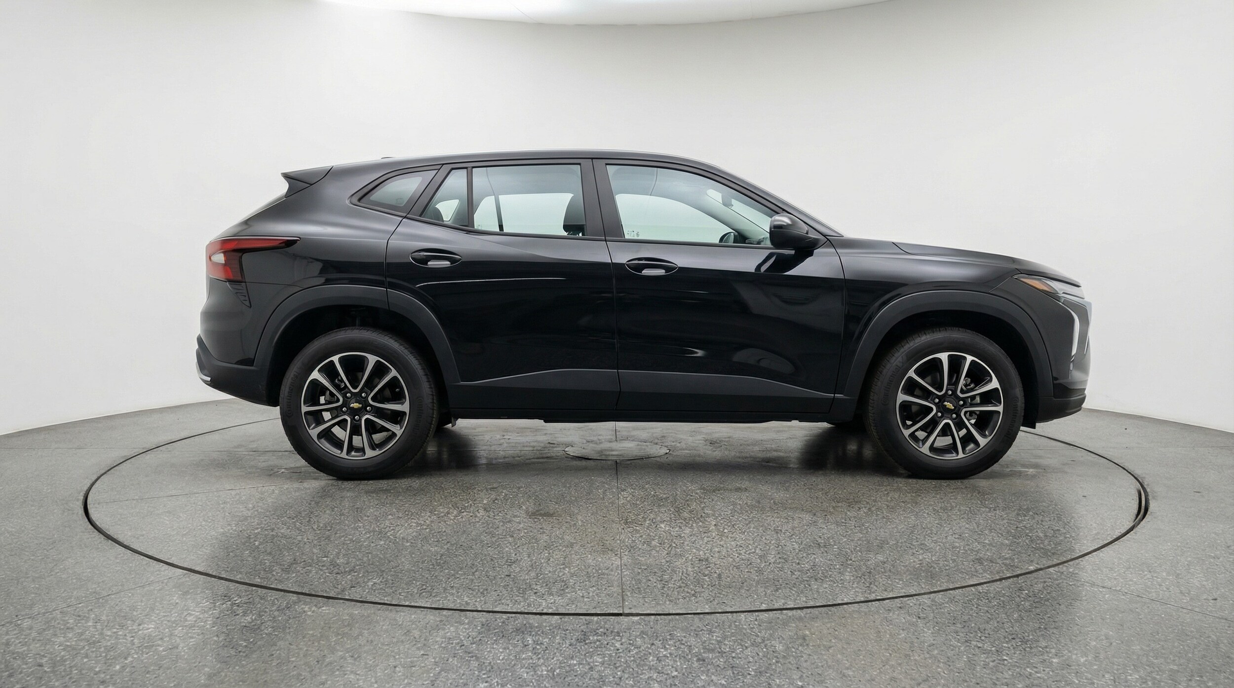 Thumbnail: 2025 Chevrolet TrailBlazer - 8