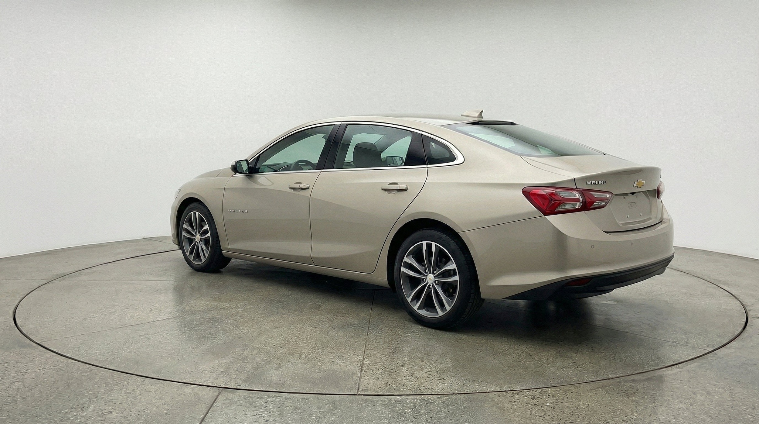 Thumbnail: 2024 Chevrolet Malibu - 6