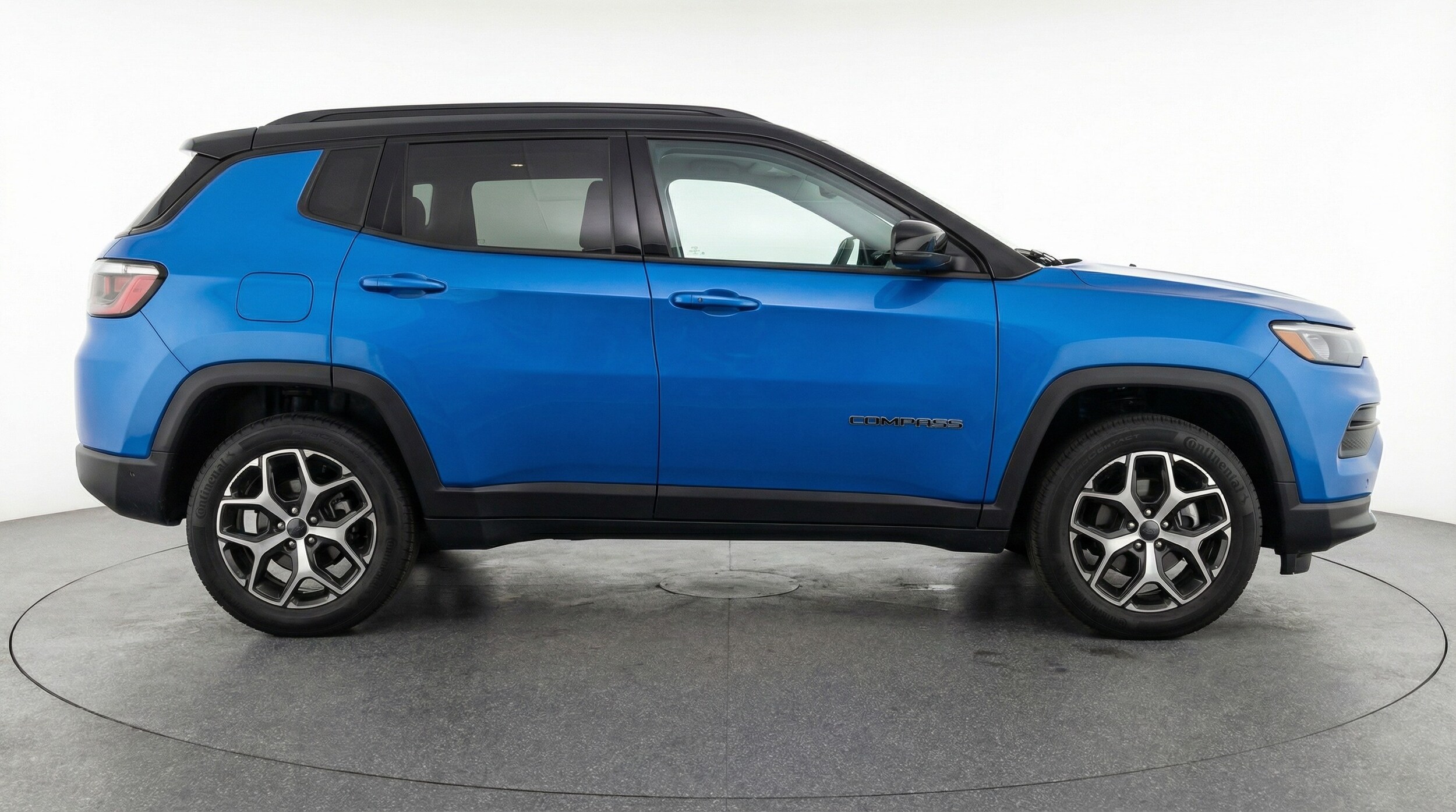 Thumbnail: 2025 Jeep Compass - 8