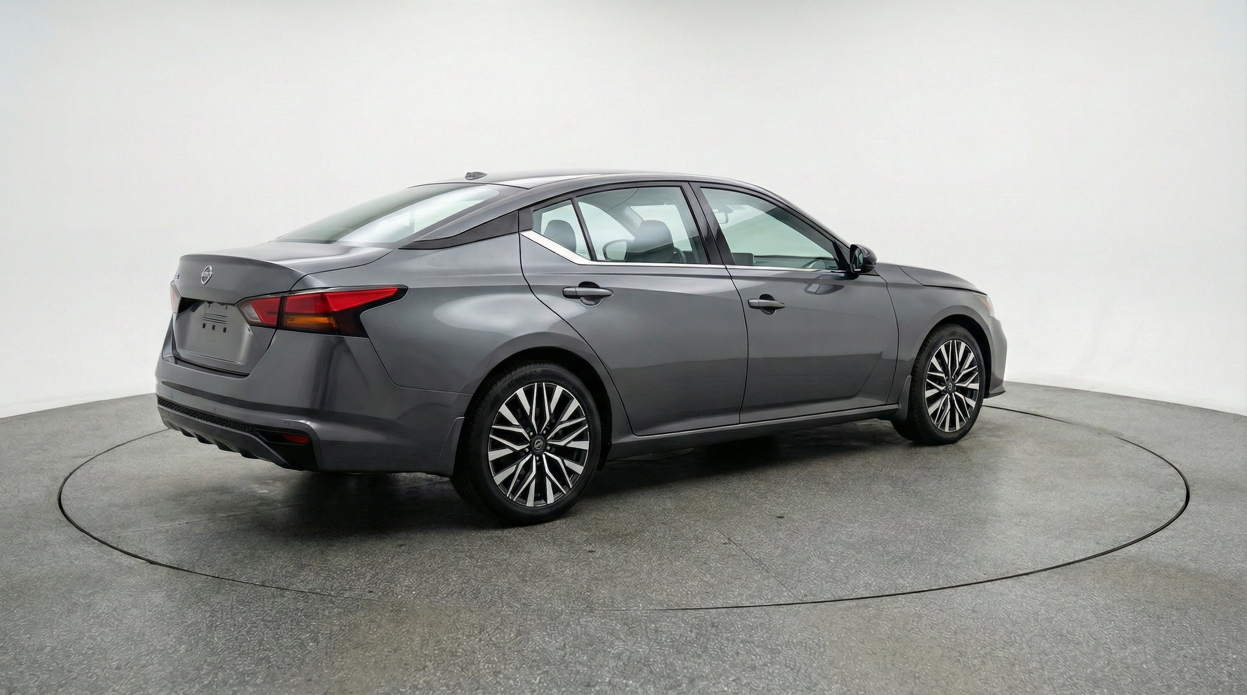 Thumbnail: 2025 Nissan Altima - 9