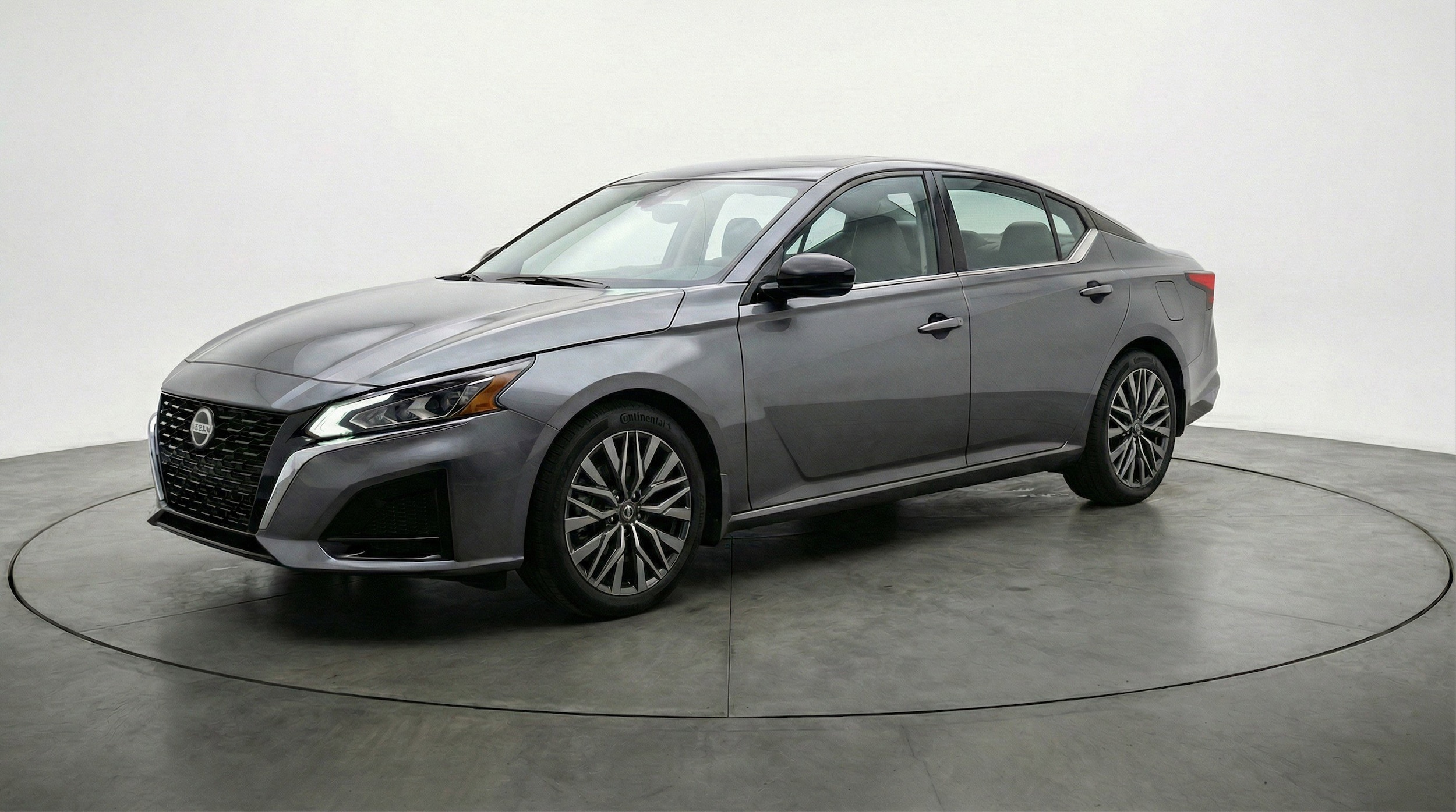 Thumbnail: 2025 Nissan Altima - 3