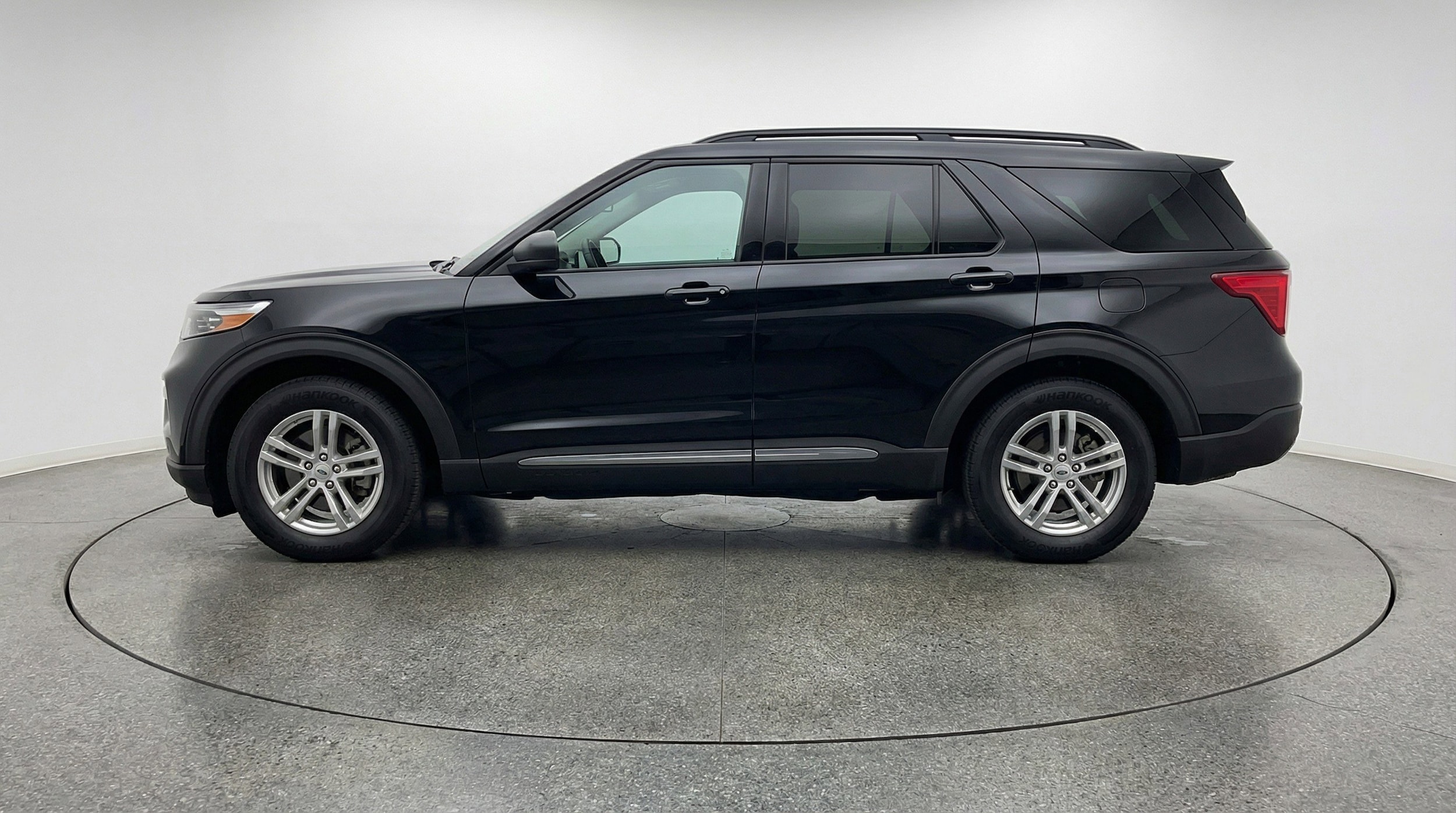 Thumbnail: 2024 Ford Explorer - 5