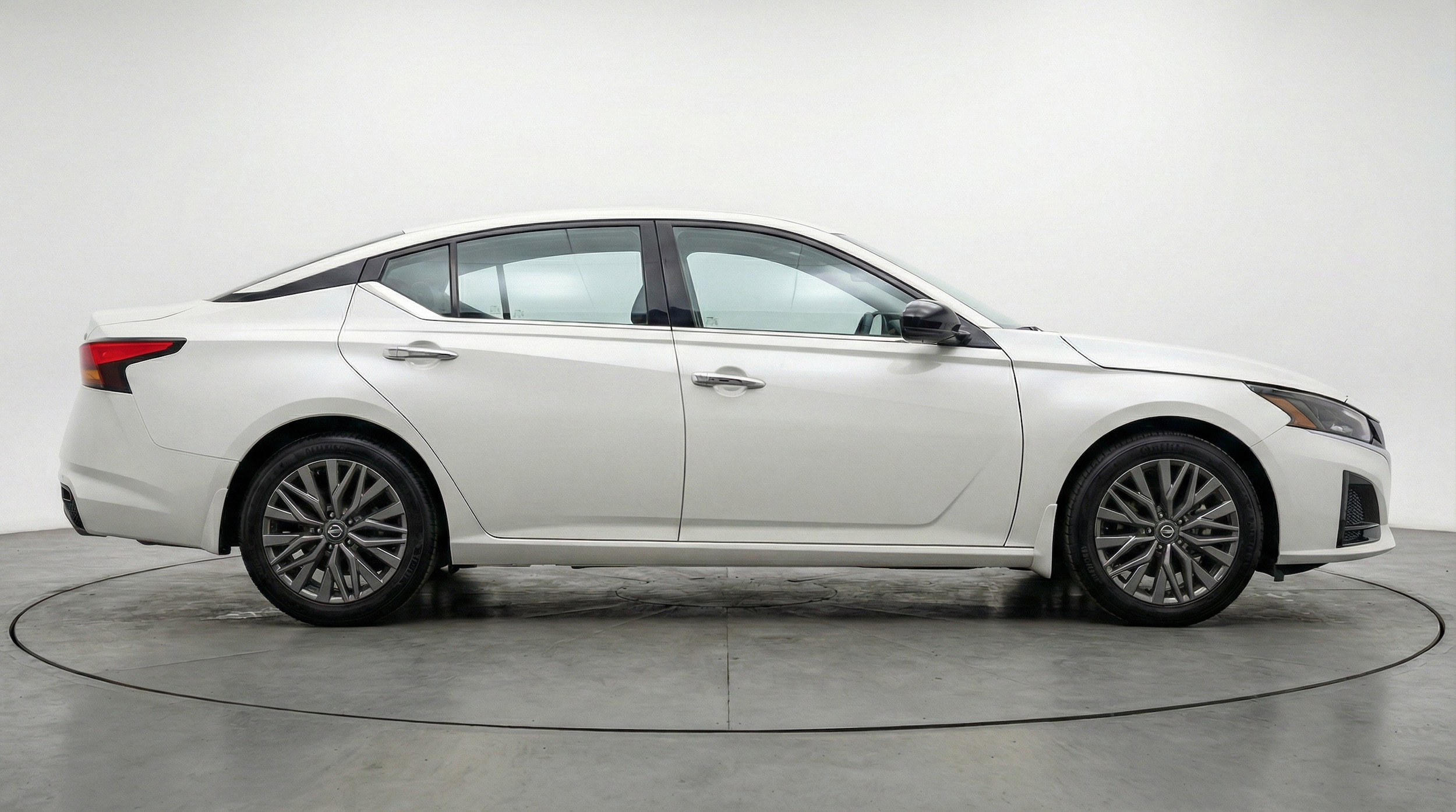 Thumbnail: 2025 Nissan Altima - 11