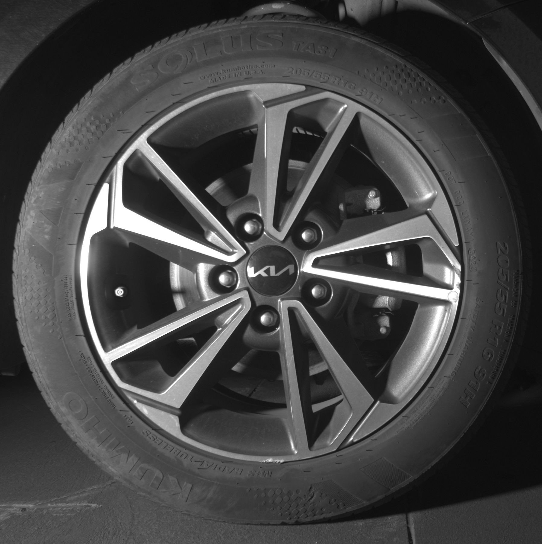 Thumbnail: 2024 Kia Forte - 18
