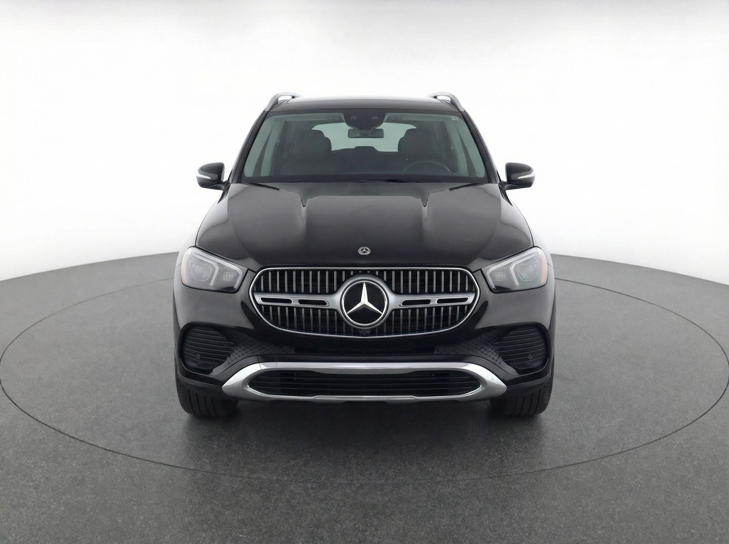 Thumbnail: 2024 Mercedes-Benz GLC - 2