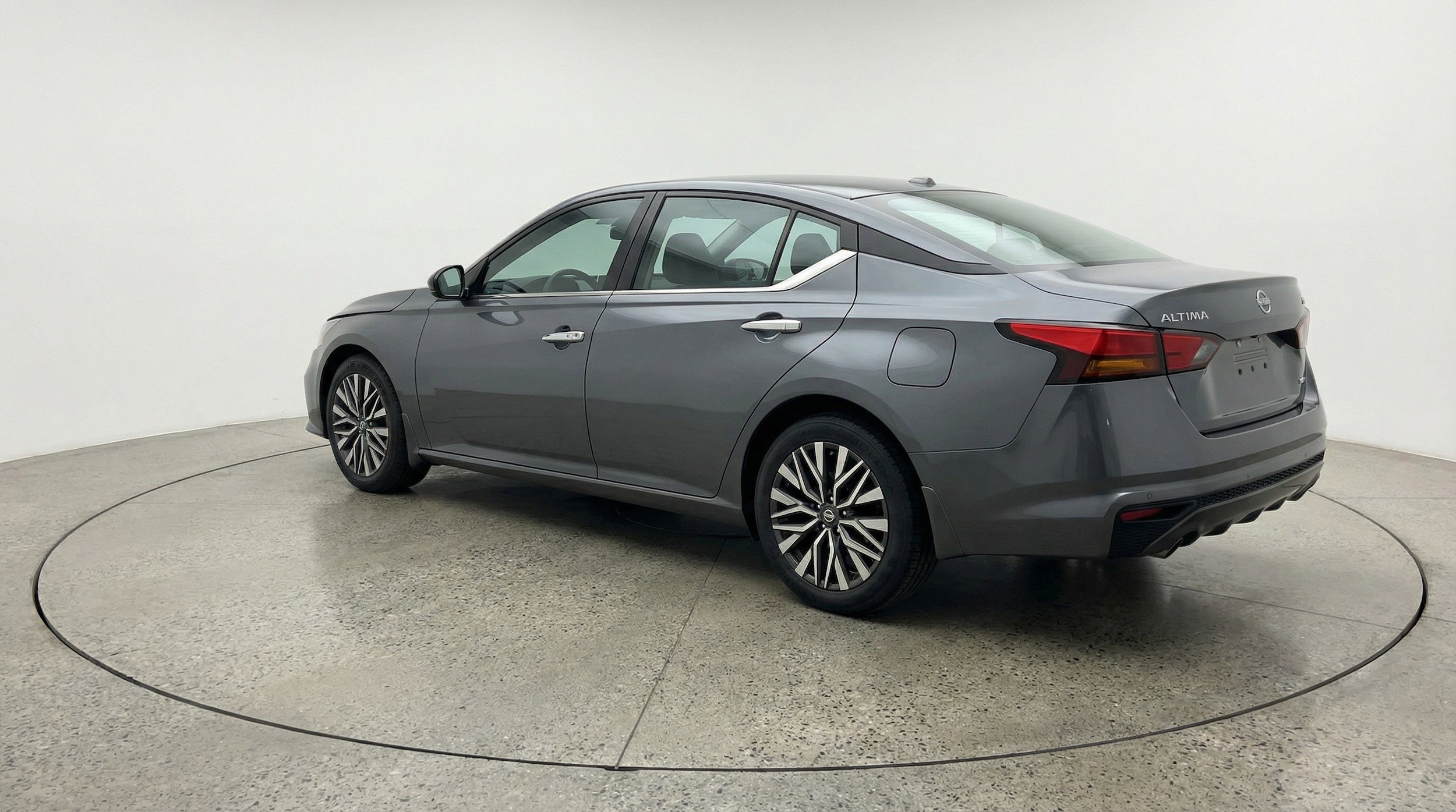 Thumbnail: 2025 Nissan Altima - 6