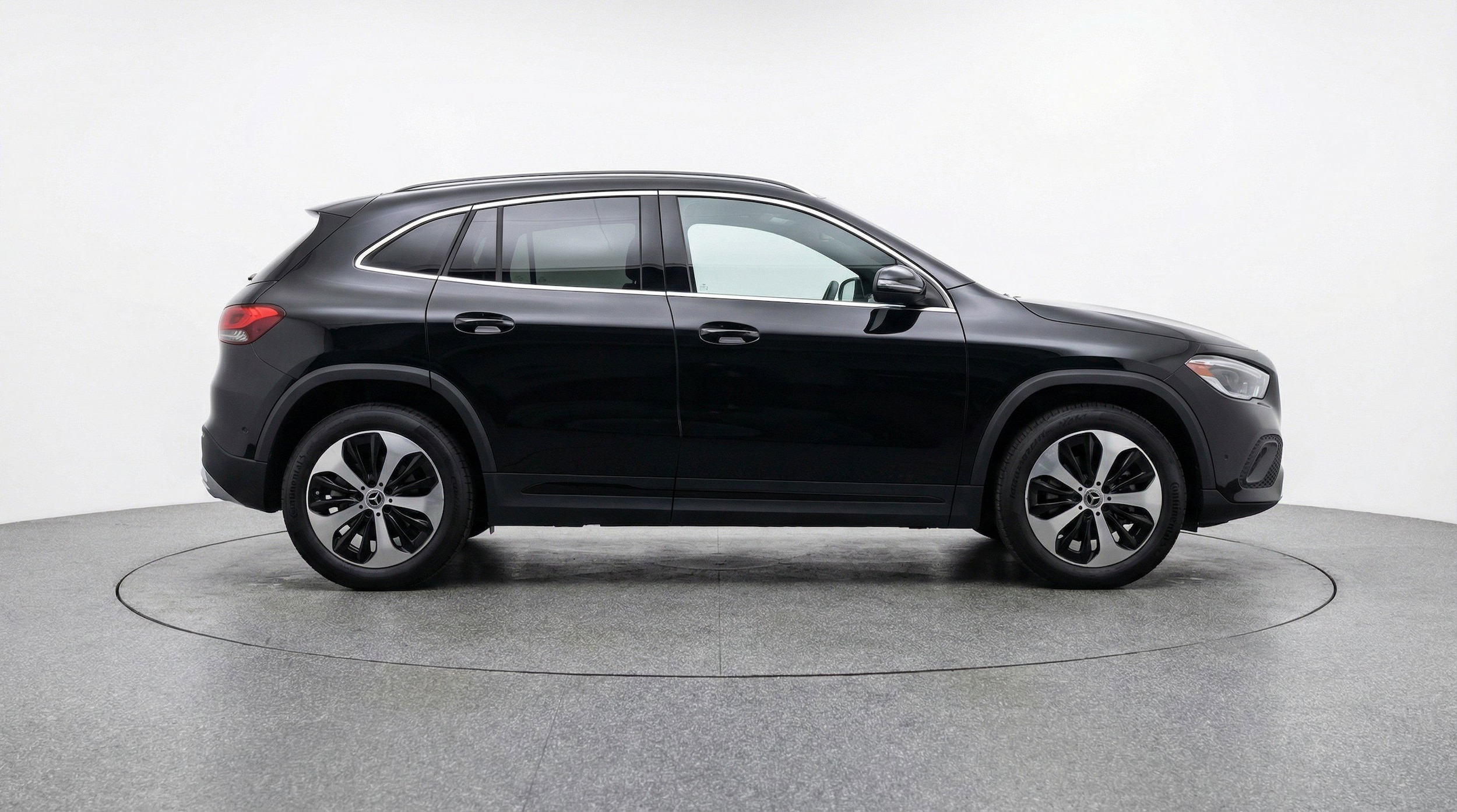 Thumbnail: 2025 Mercedes-Benz GLA - 11