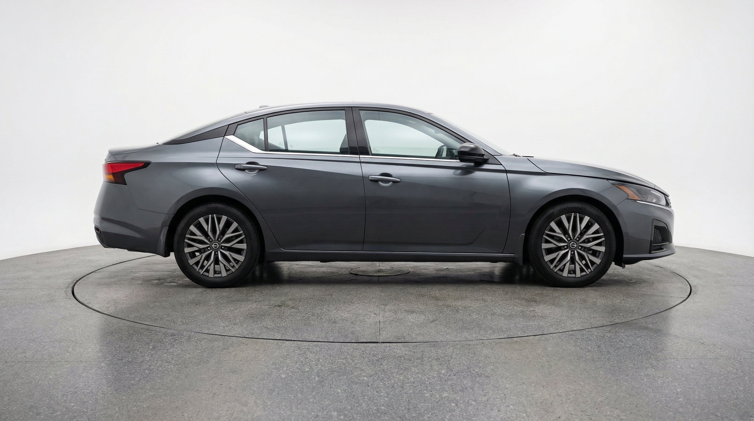 Thumbnail: 2025 Nissan Altima - 10