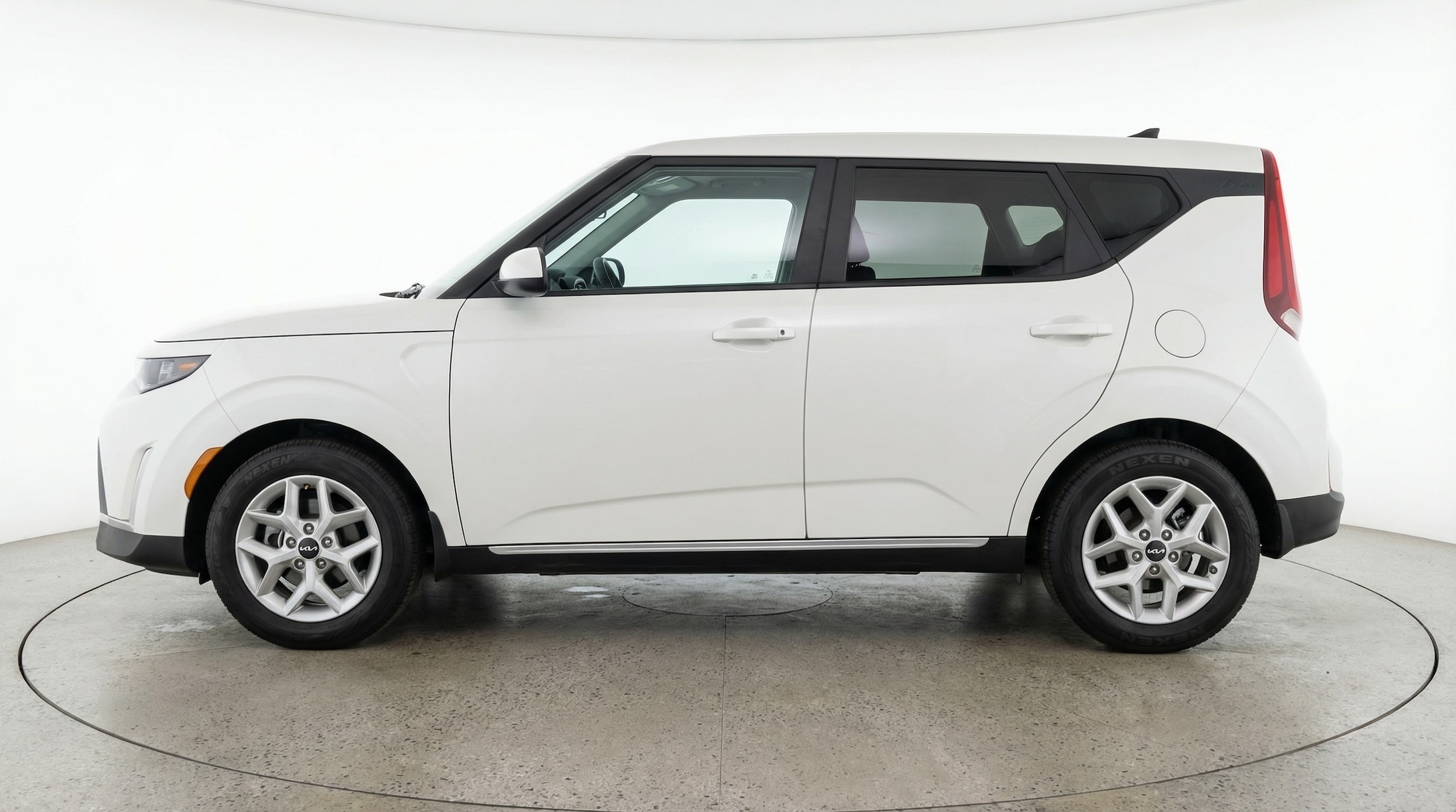 Thumbnail: 2025 Kia Soul - 4