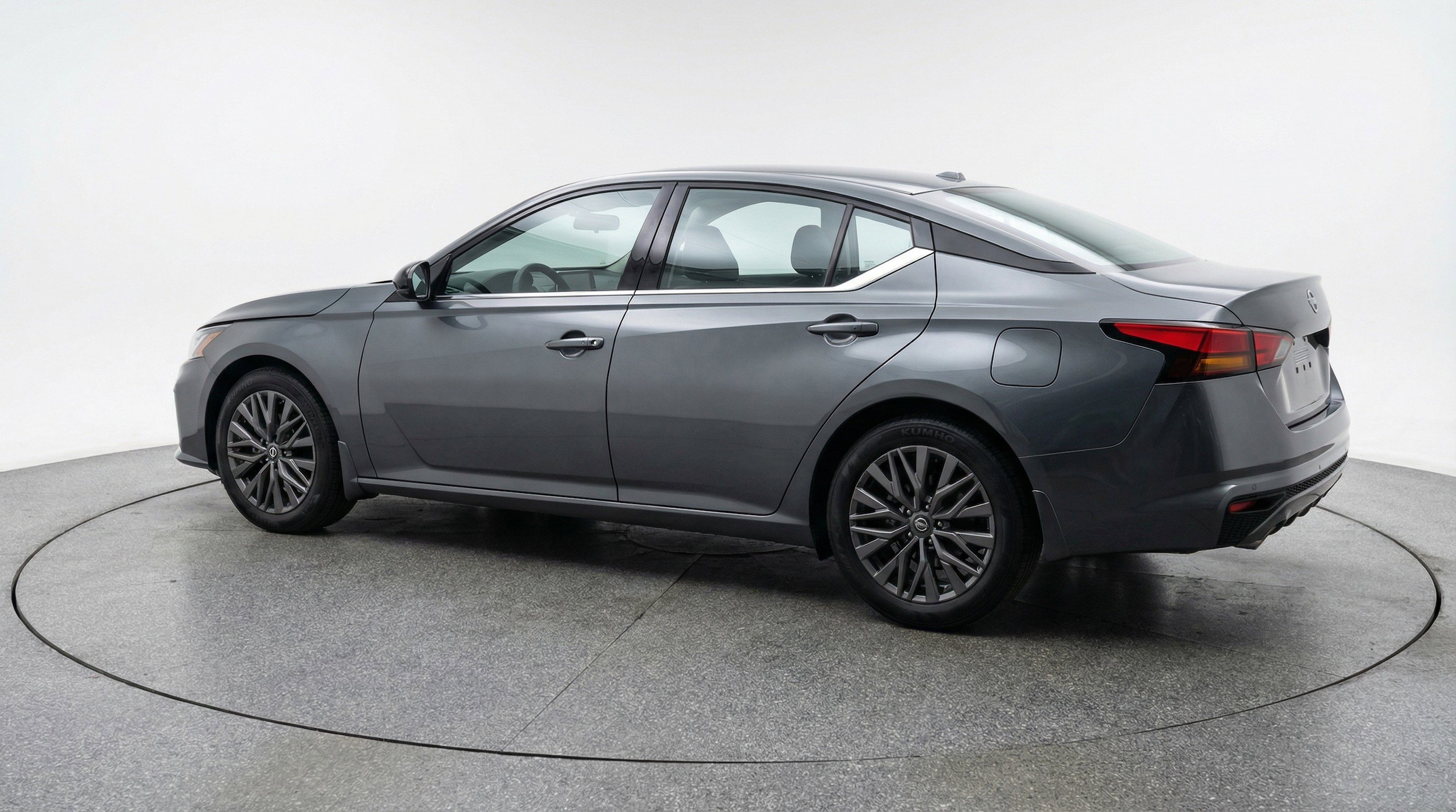 Thumbnail: 2025 Nissan Altima - 6