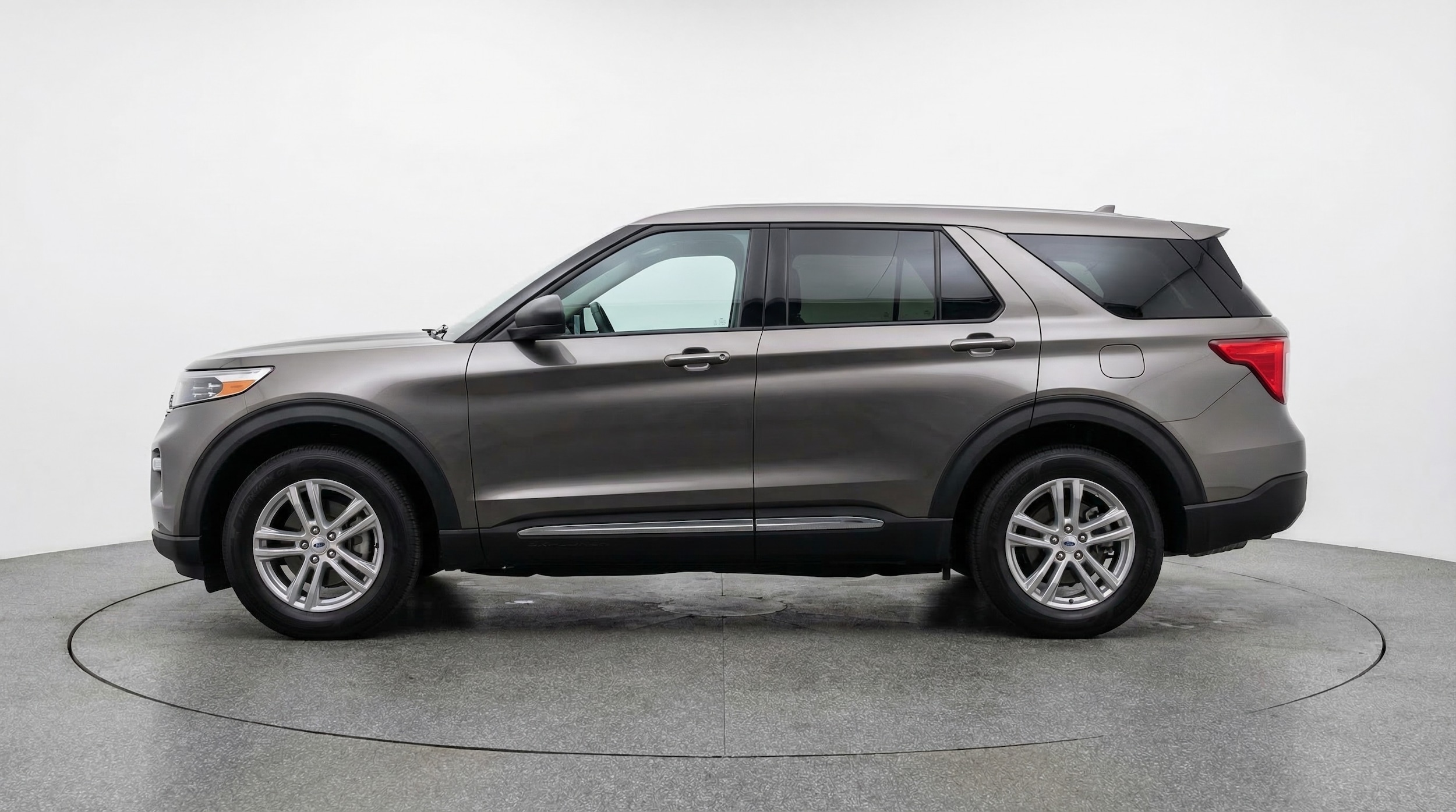 Thumbnail: 2024 Ford Explorer - 4