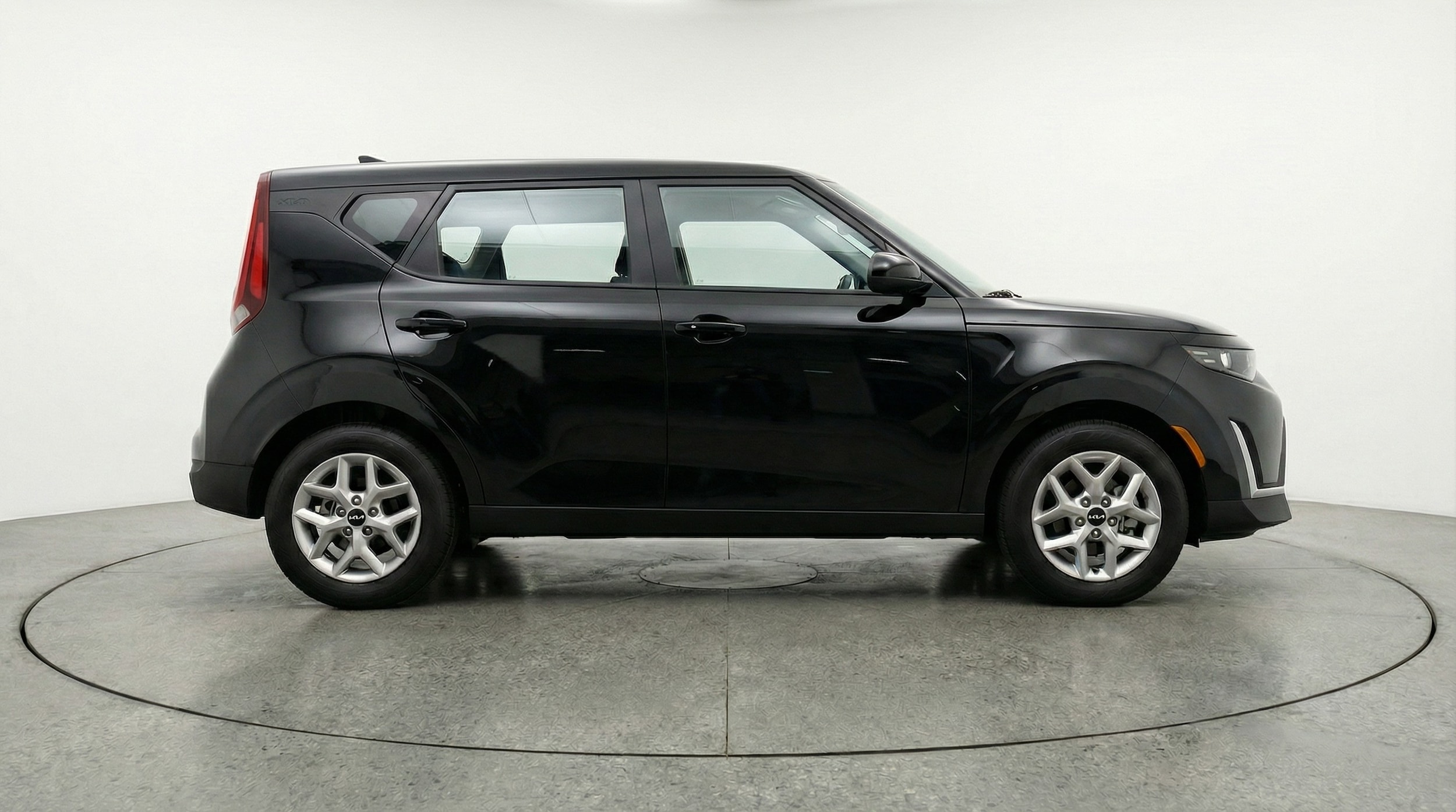 Thumbnail: 2025 Kia Soul - 8