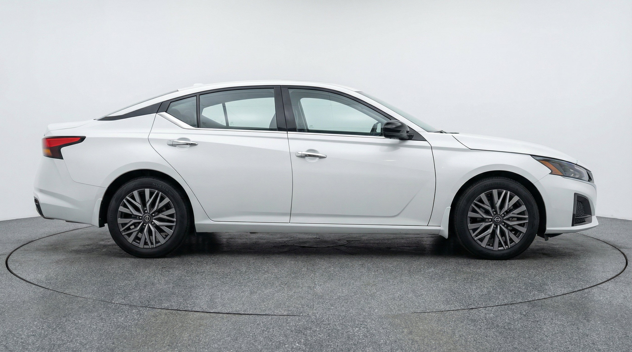 Thumbnail: 2025 Nissan Altima - 11