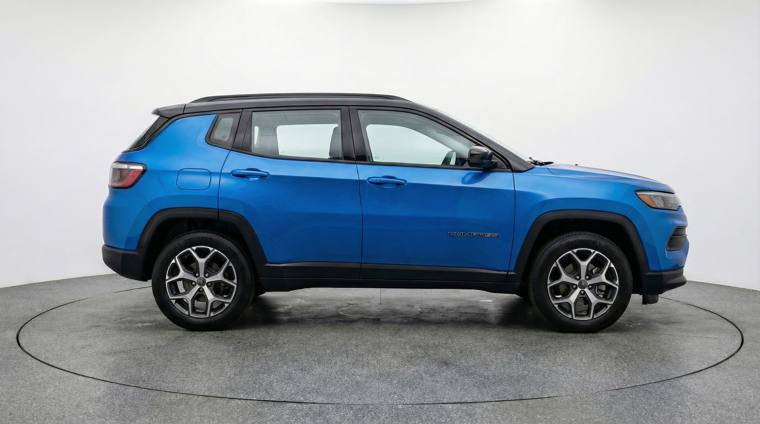 Thumbnail: 2025 Jeep Compass - 8