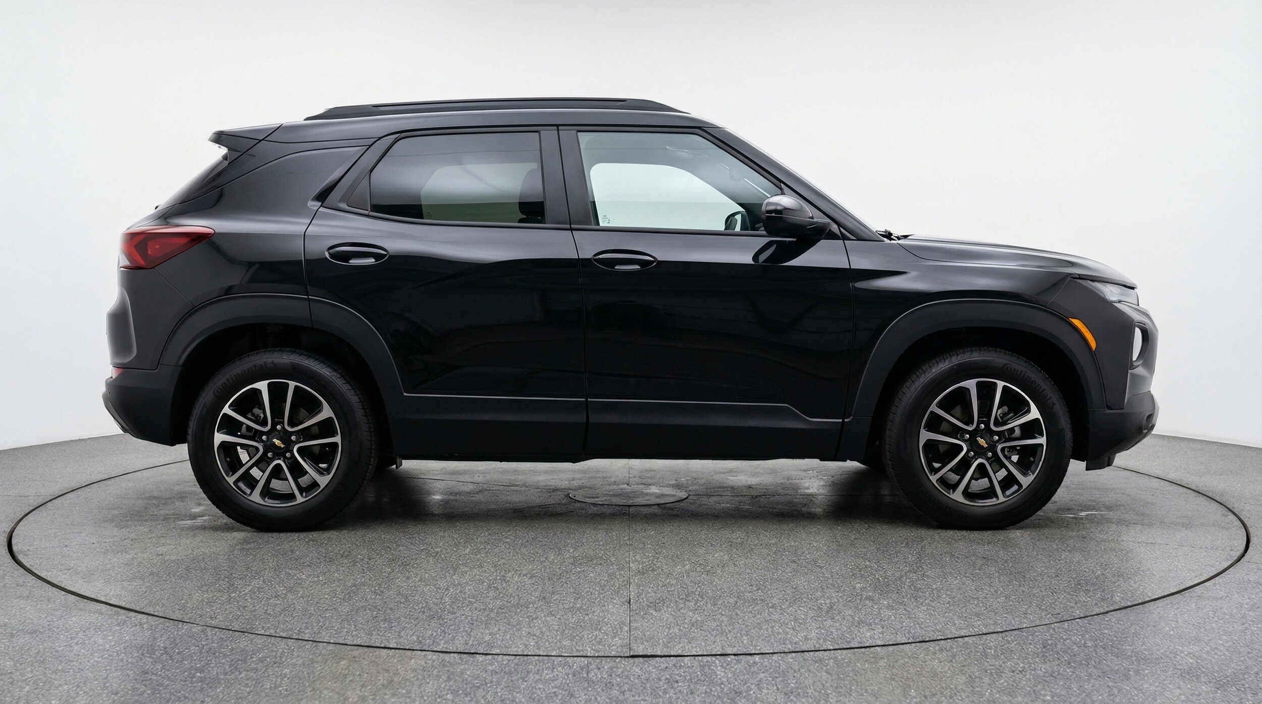 Thumbnail: 2025 Chevrolet TrailBlazer - 8