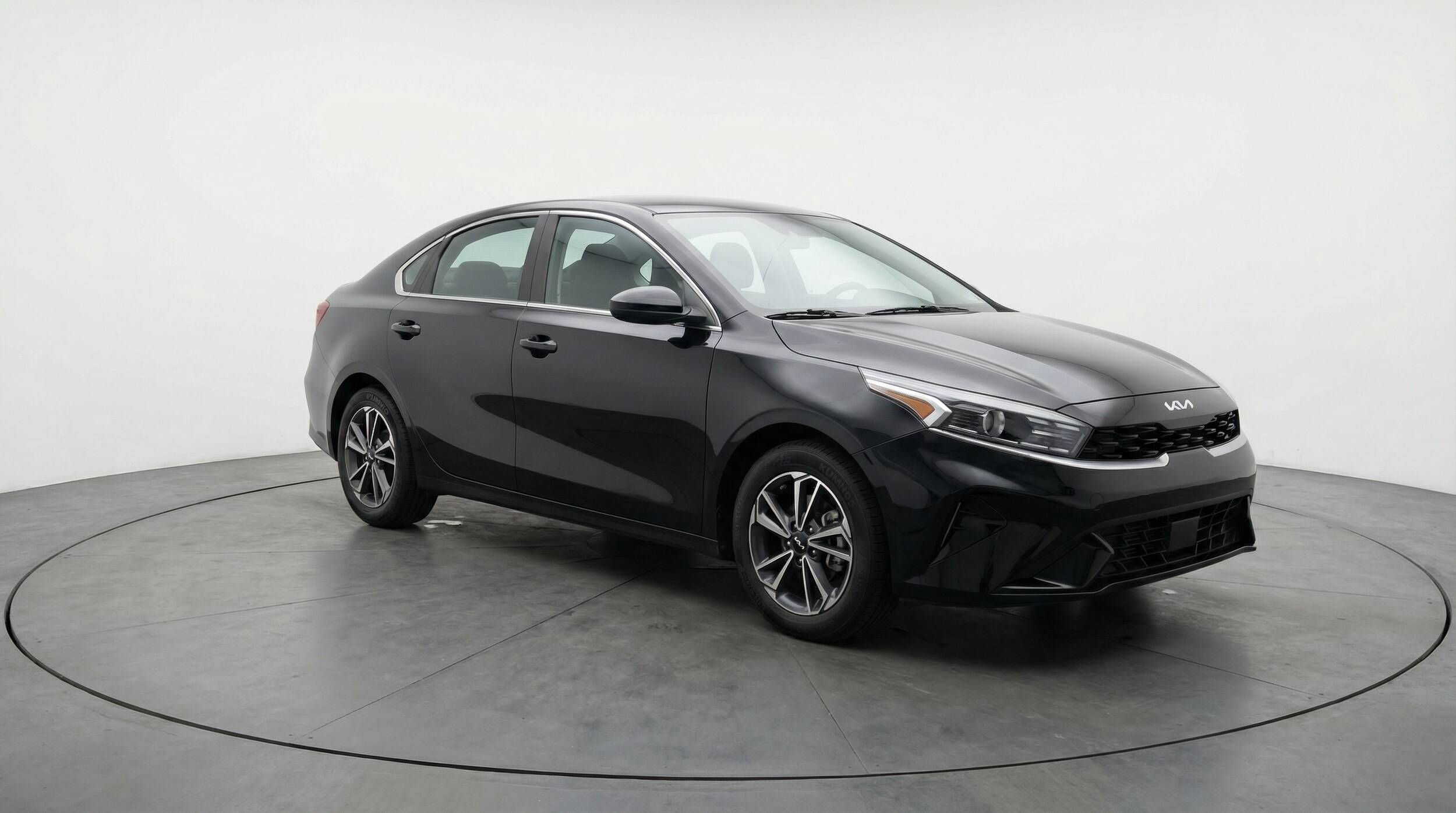 Thumbnail: 2024 Kia Forte - 1