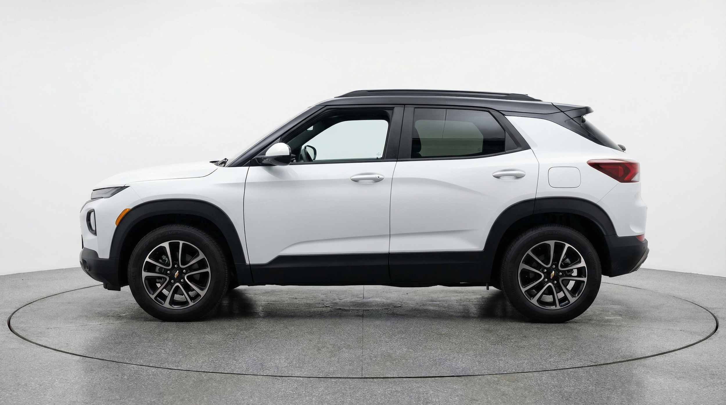 Thumbnail: 2025 Chevrolet TrailBlazer - 4