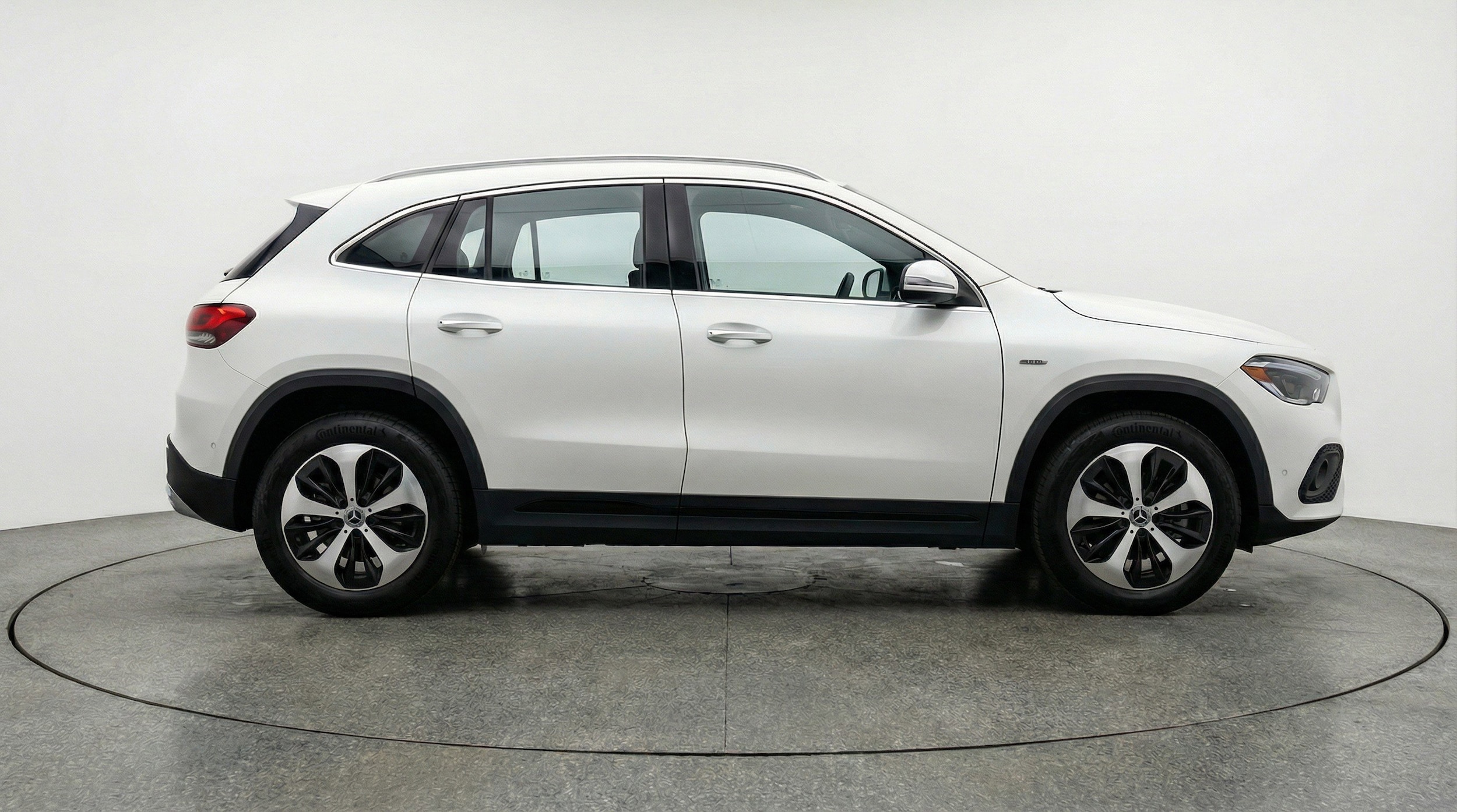 Thumbnail: 2025 Mercedes-Benz GLA - 11