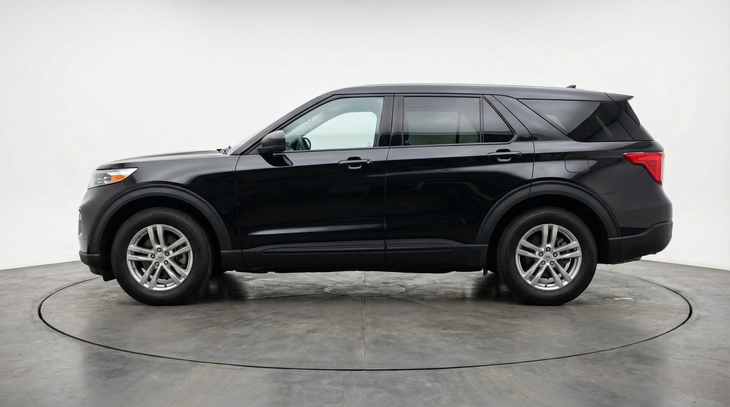 Thumbnail: 2024 Ford Explorer - 4