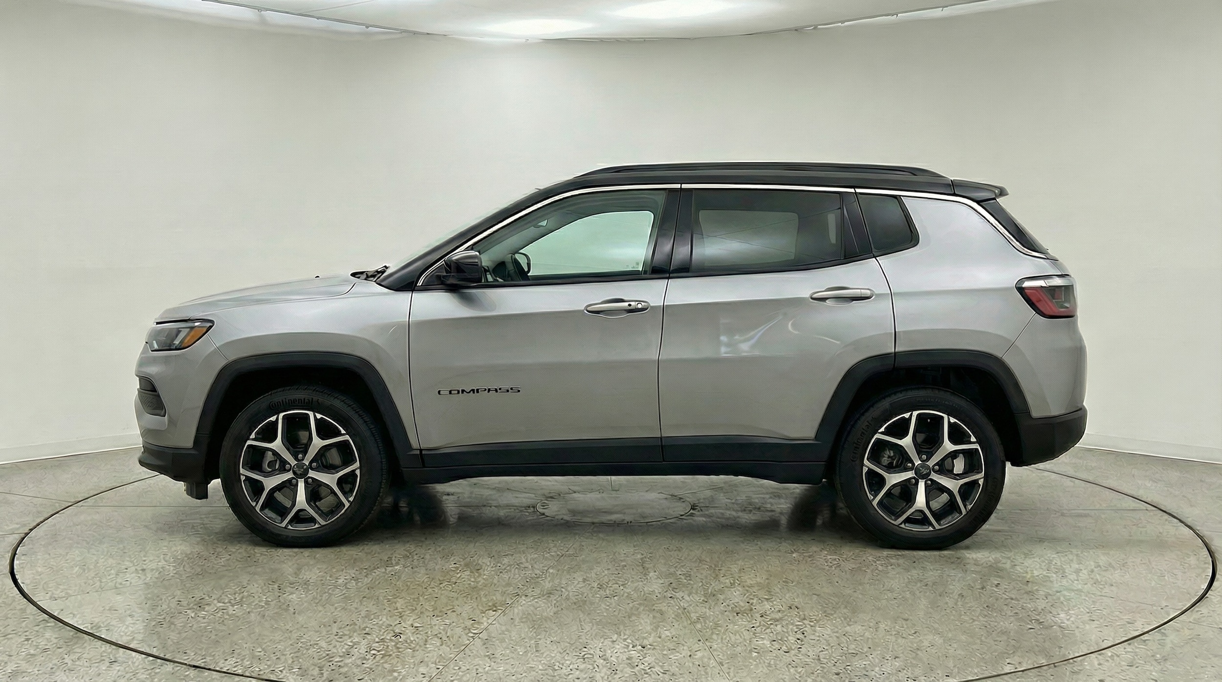 Thumbnail: 2025 Jeep Compass - 4