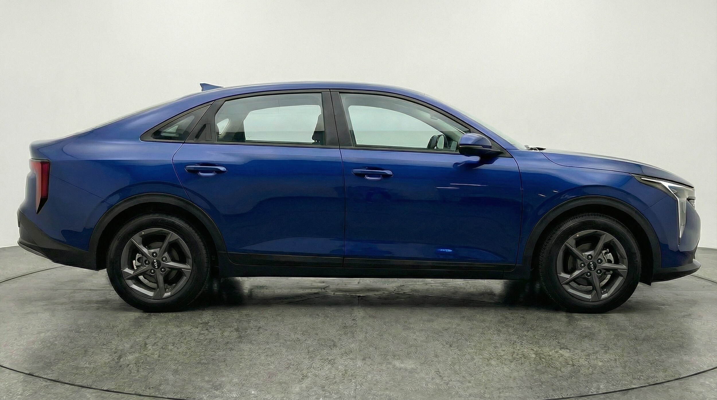 Thumbnail: 2025 Kia K4 - 8