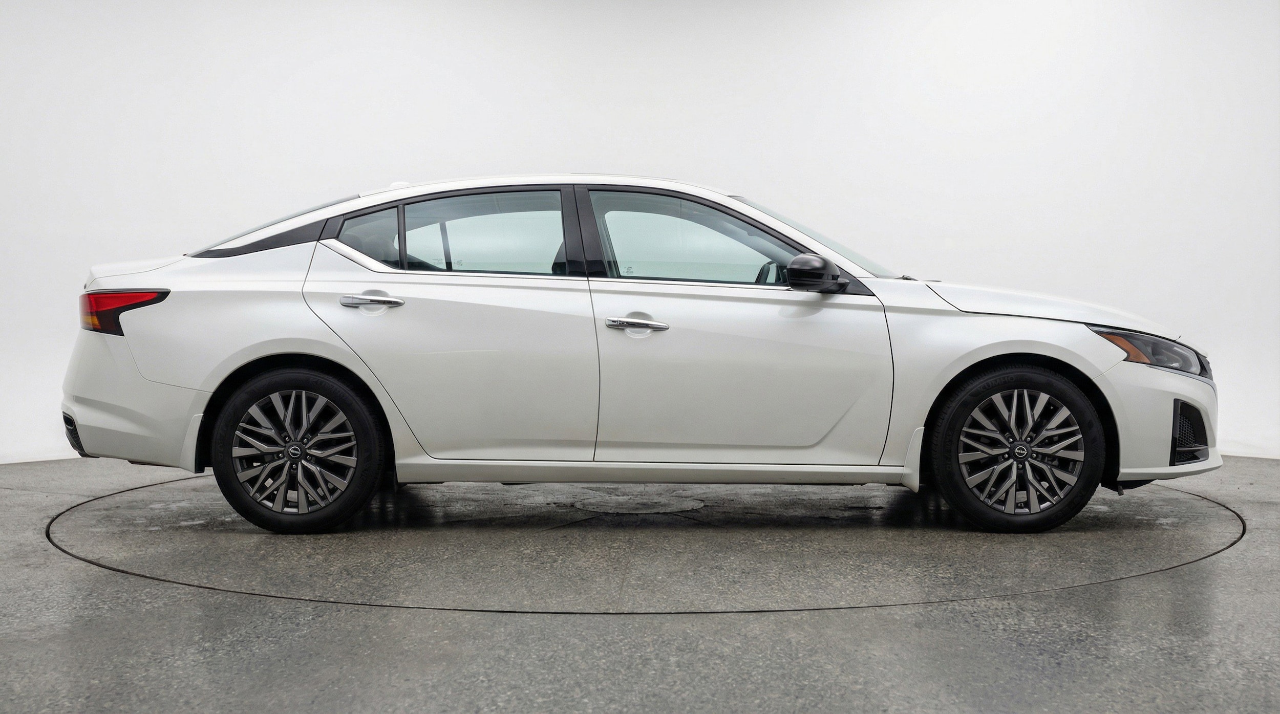 Thumbnail: 2025 Nissan Altima - 11