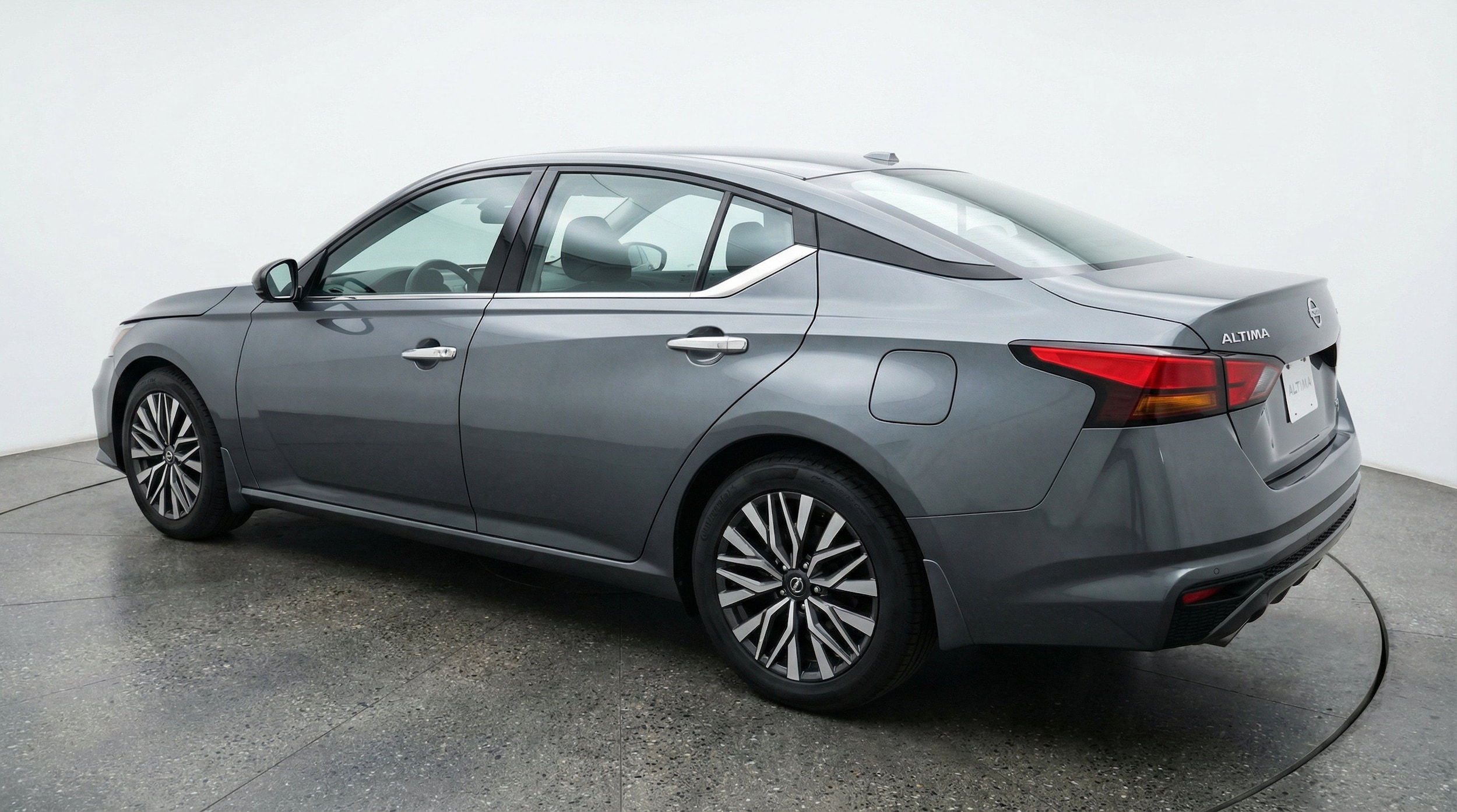 Thumbnail: 2025 Nissan Altima - 6