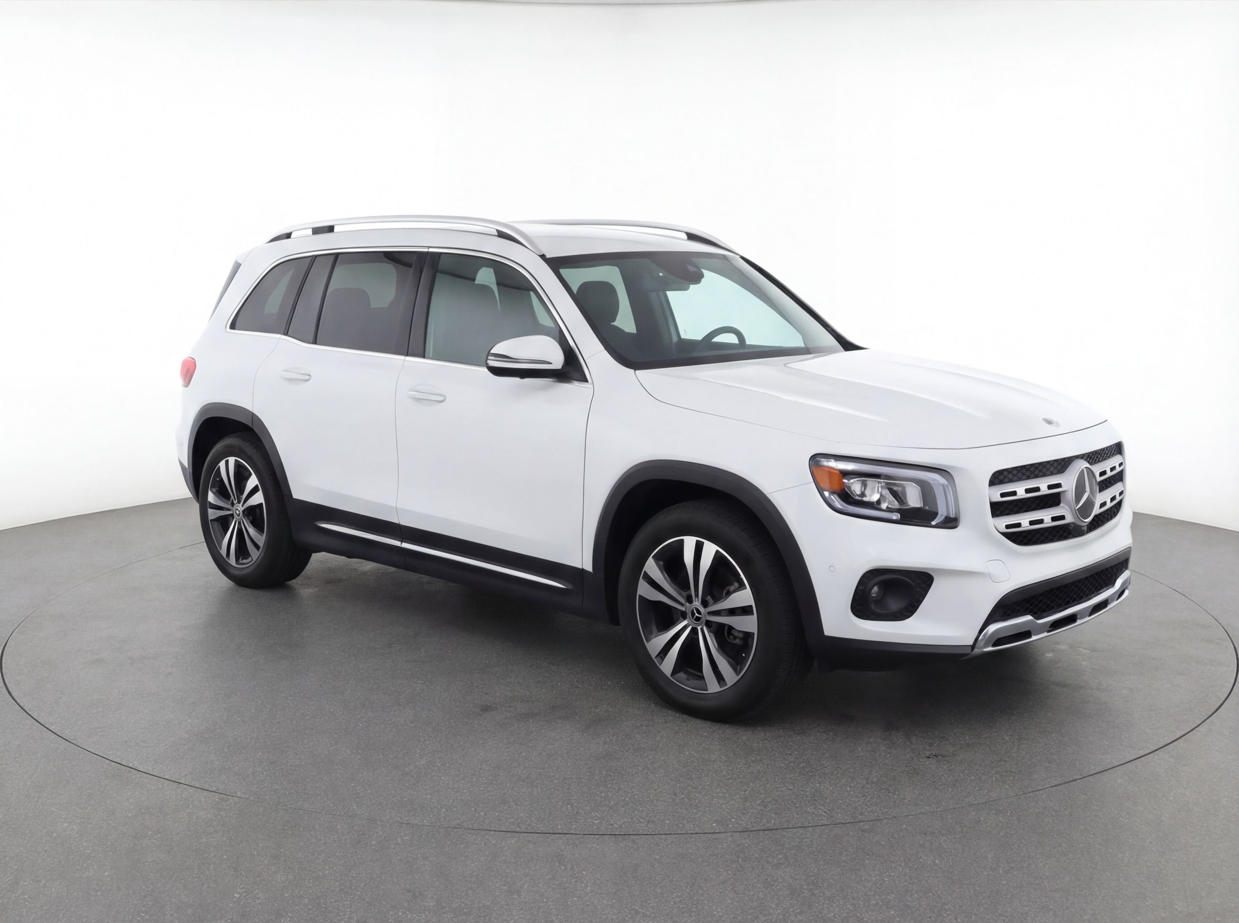 Thumbnail: 2024 Mercedes-Benz GLB - 1