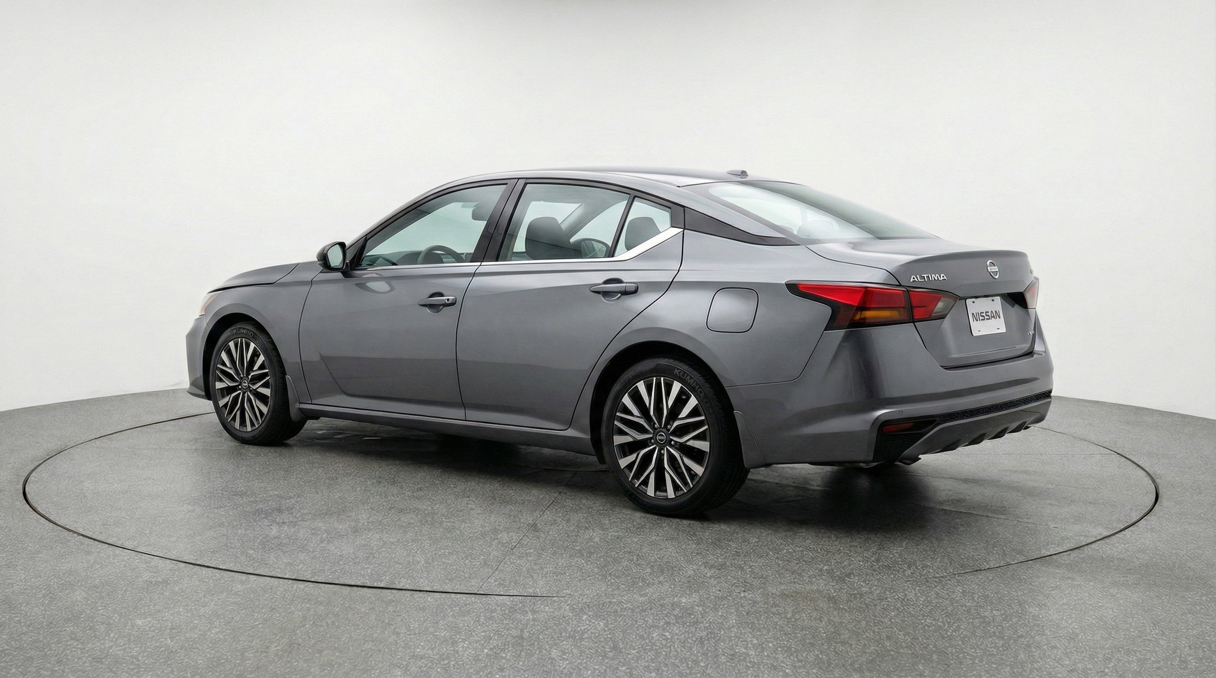 Thumbnail: 2025 Nissan Altima - 6
