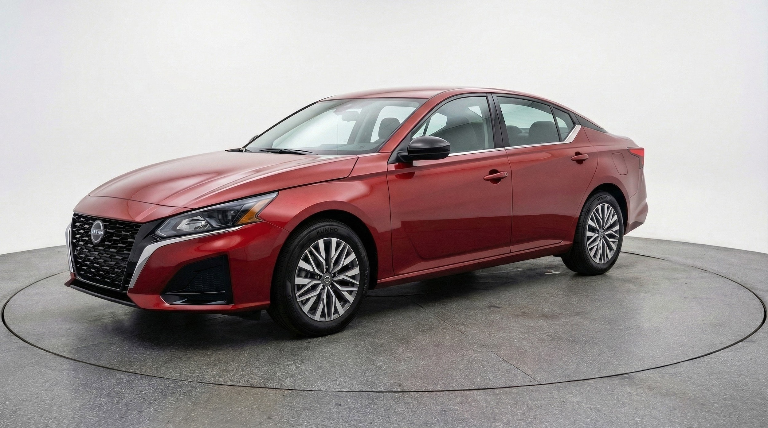 Thumbnail: 2025 Nissan Altima - 3