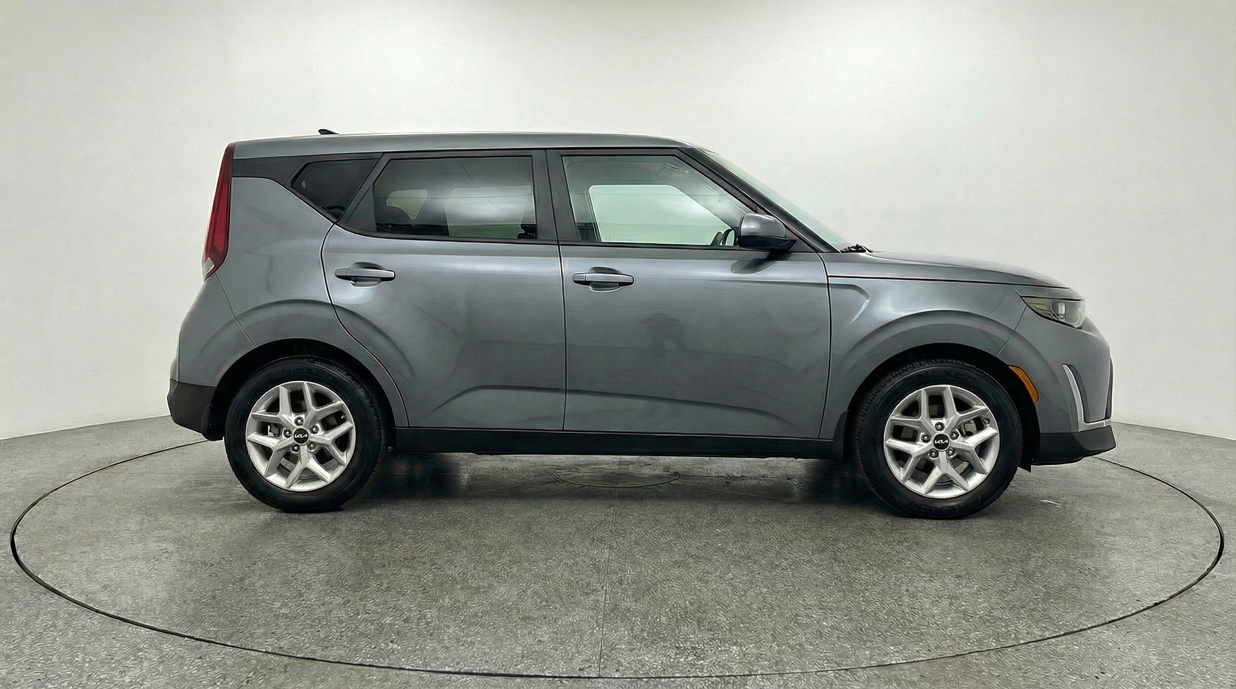 Thumbnail: 2025 Kia Soul - 11