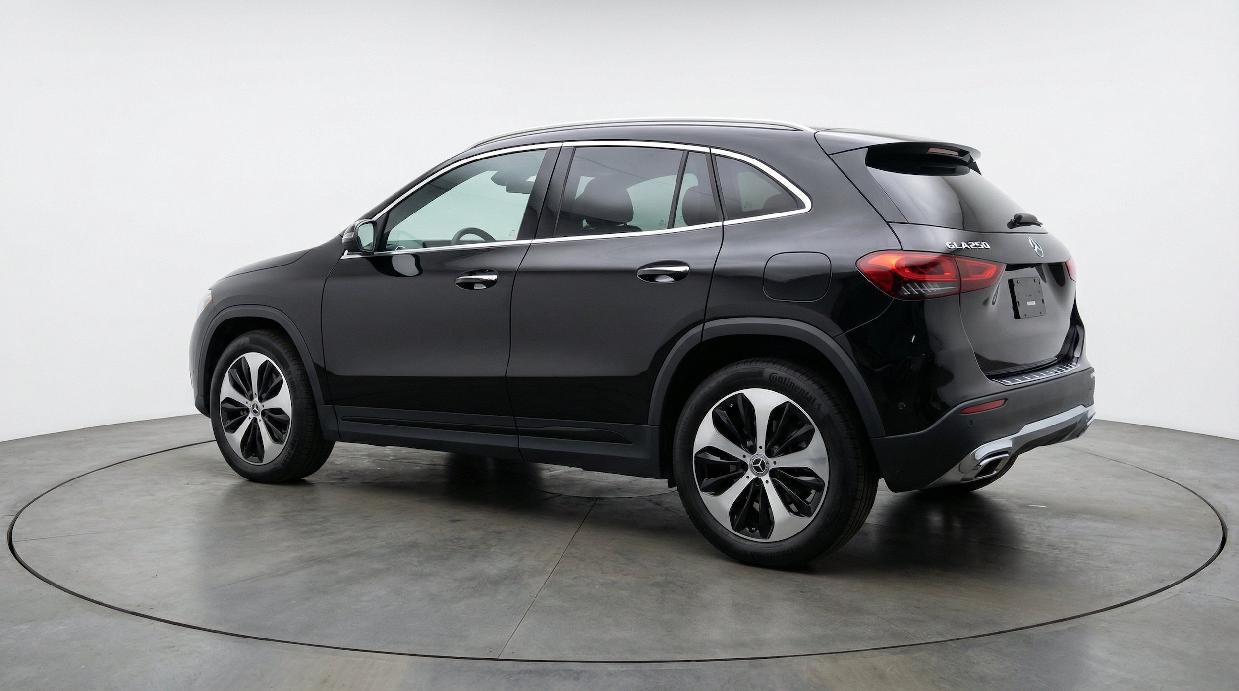 Thumbnail: 2025 Mercedes-Benz GLA - 6