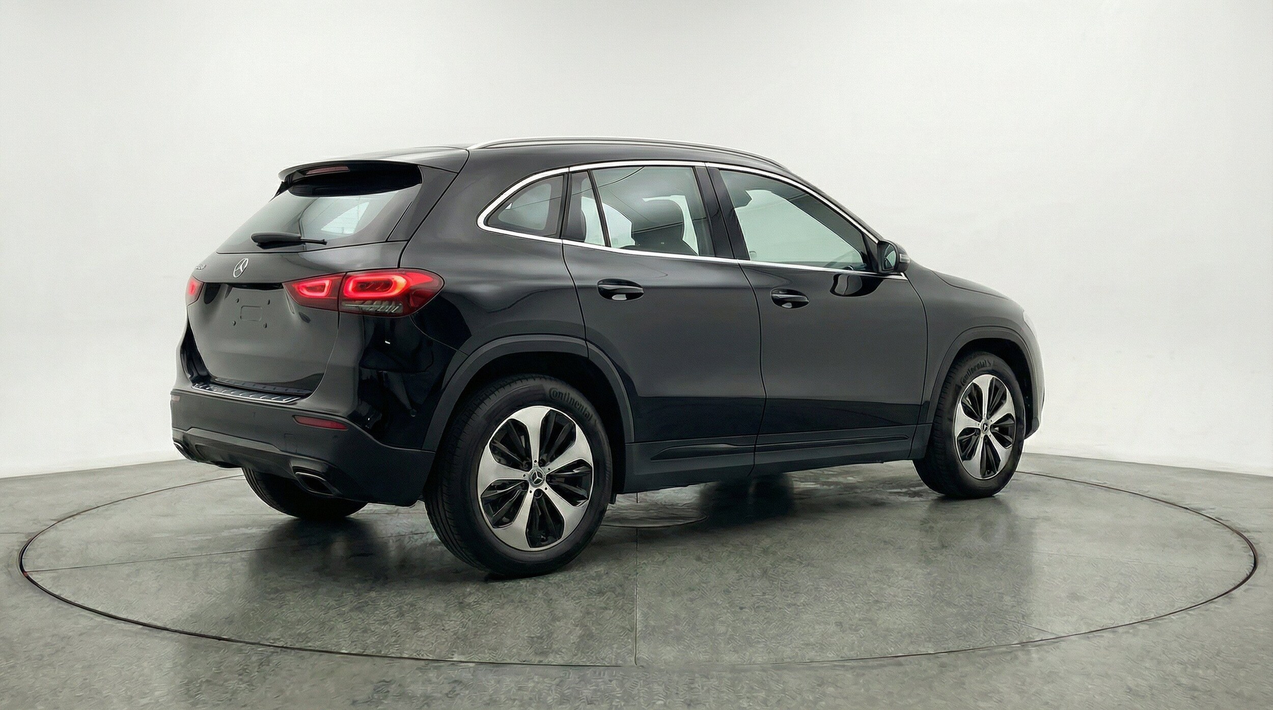 Thumbnail: 2025 Mercedes-Benz GLA - 9