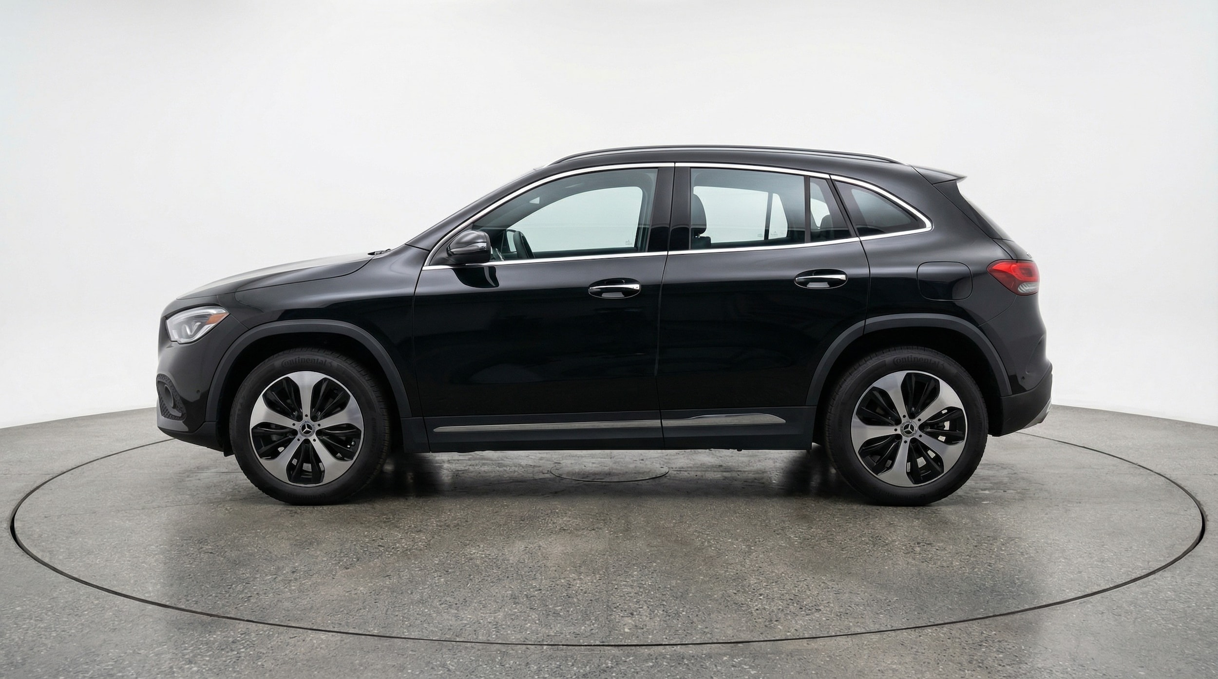 Thumbnail: 2025 Mercedes-Benz GLA - 4