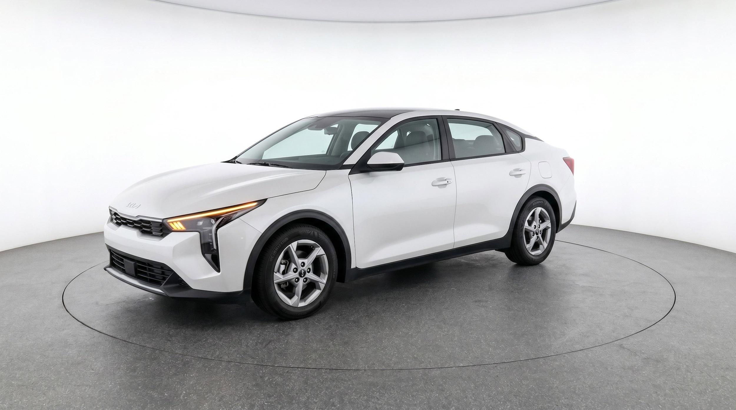 Thumbnail: 2025 Kia K4 - 3